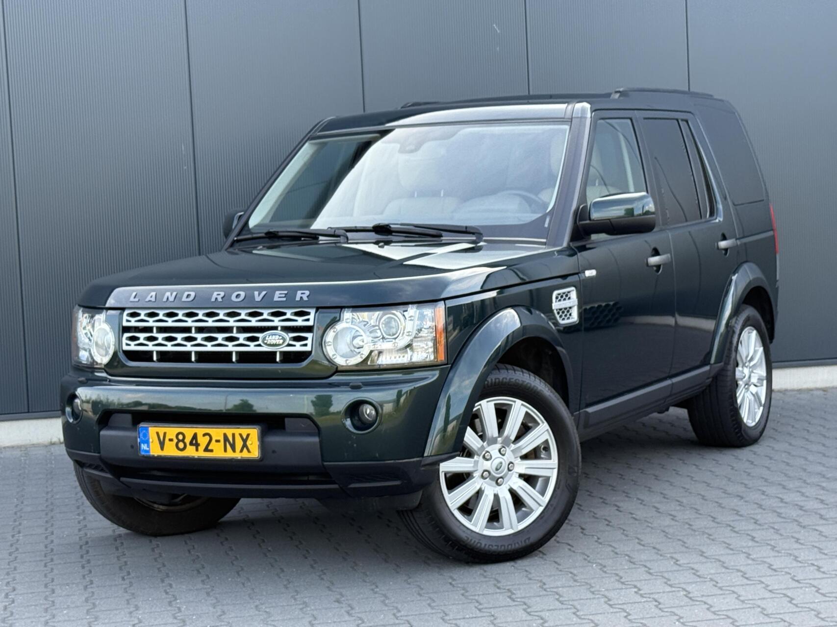 Land Rover Discovery 3.0 TDV6 HSE Grijs Kenteken - Leder - Harman/Kardon 2013 - voorkant