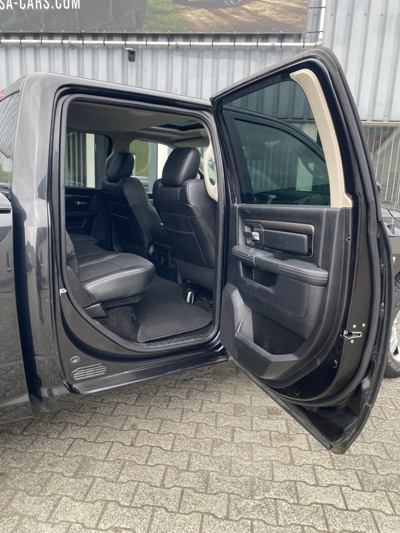 Foto van Dodge Ram 1500 Sport