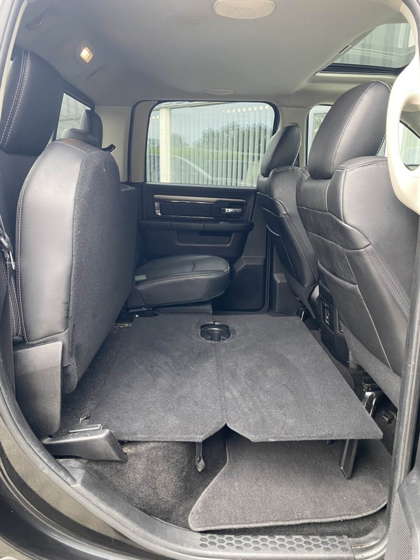 Foto van Dodge Ram 1500 Sport