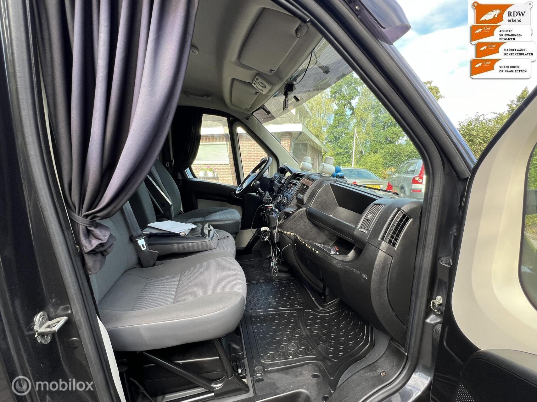Foto van Peugeot Peugeot Boxer