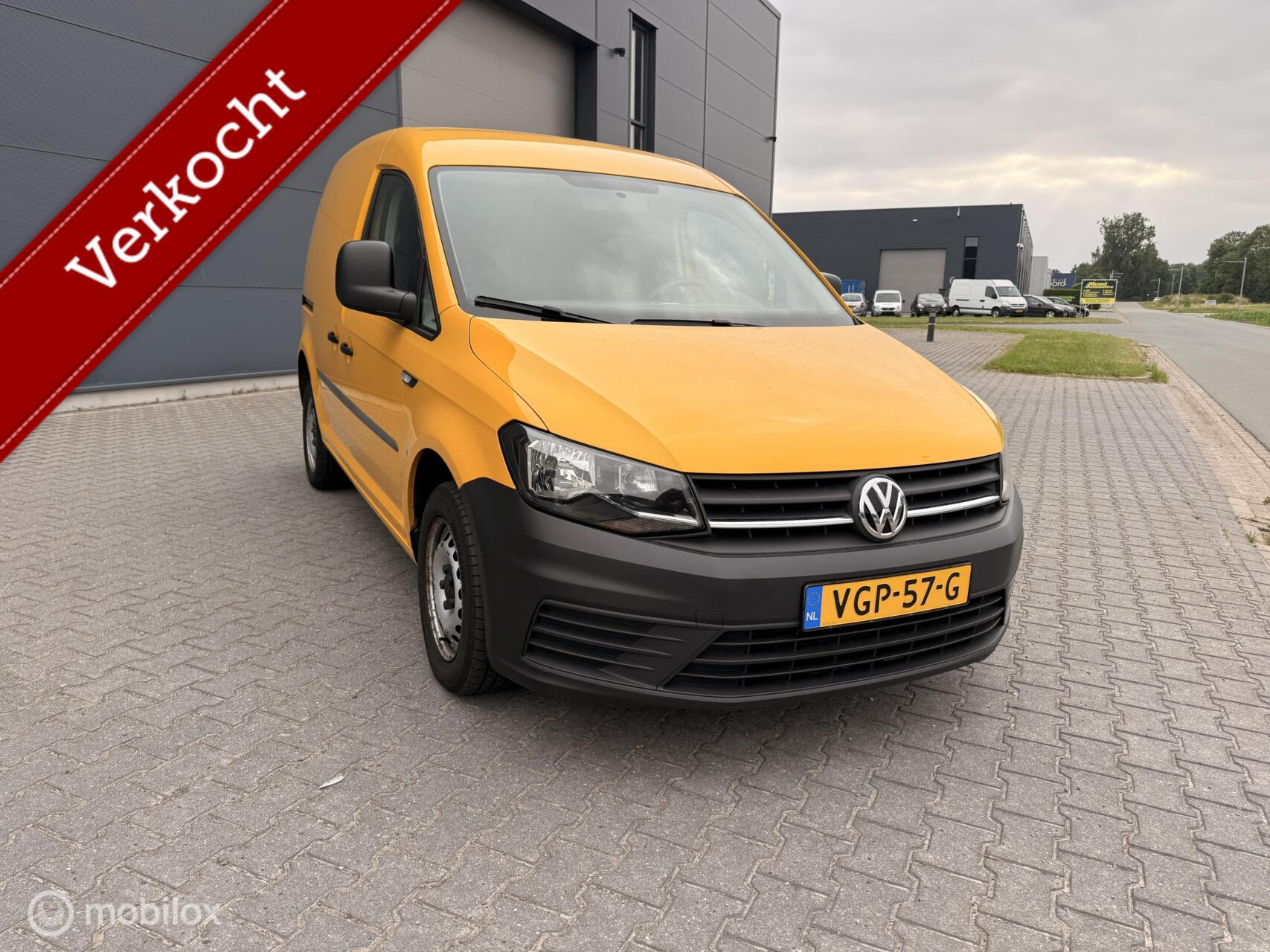 Foto van Volkswagen Caddy Modified Partition Wall