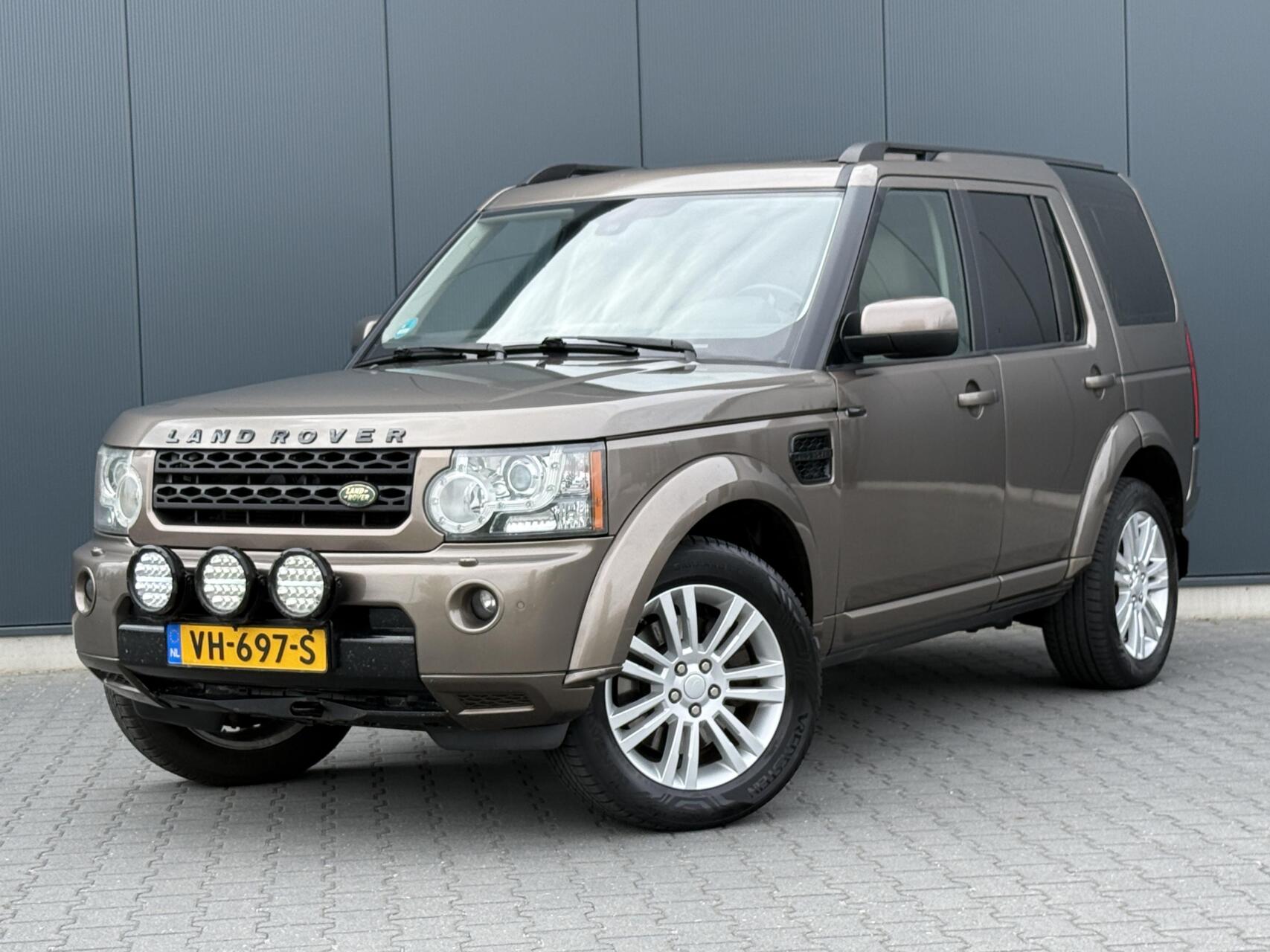 Land Rover Discovery 4 3.0 SDV6 HSE Grijs Kenteken - Top Onderhouden 2009 - voorkant