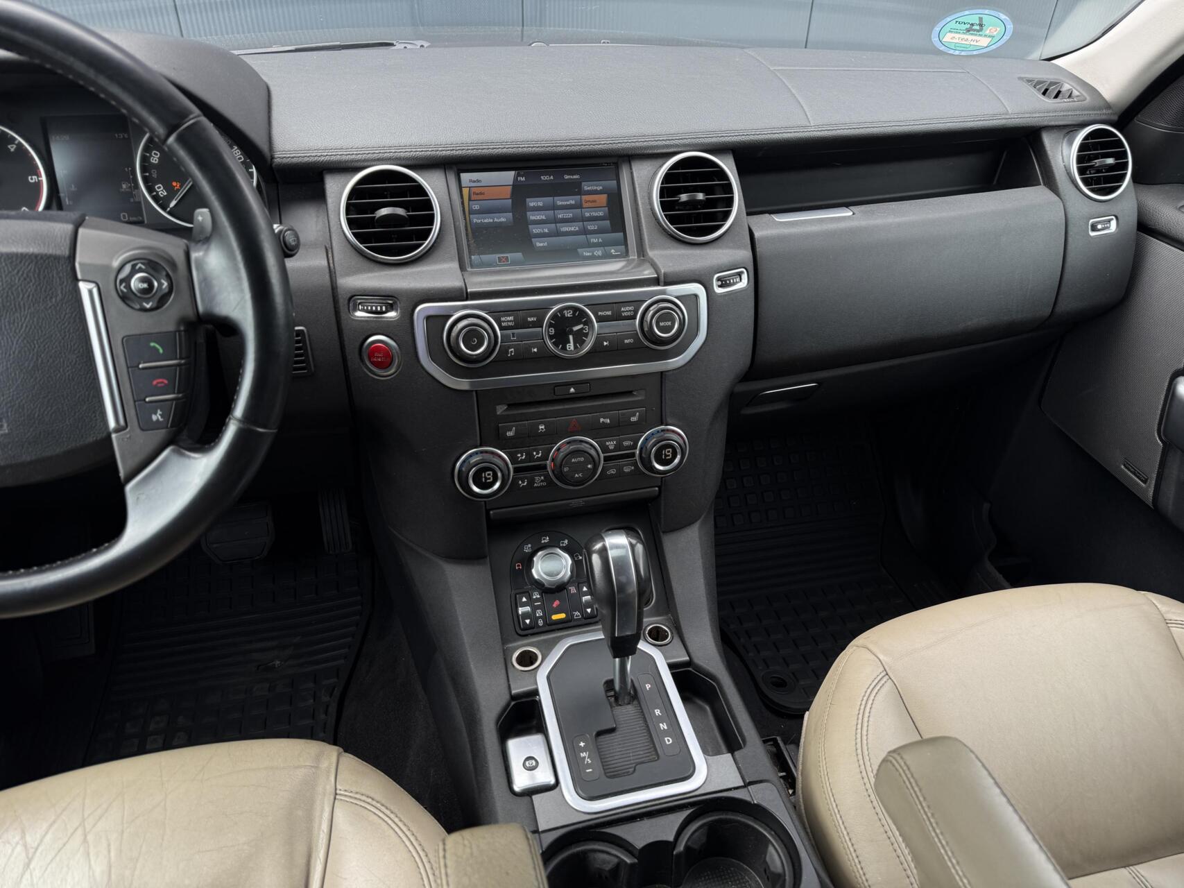 Foto van Land Rover Discovery 4