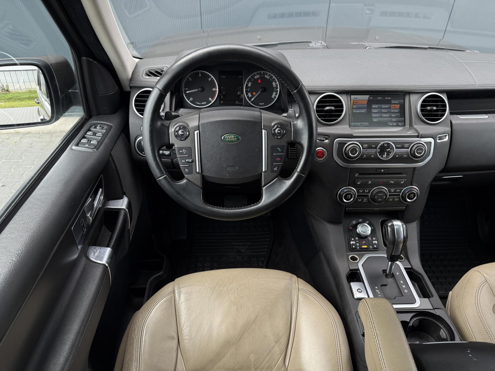 Foto van Land Rover Discovery 4