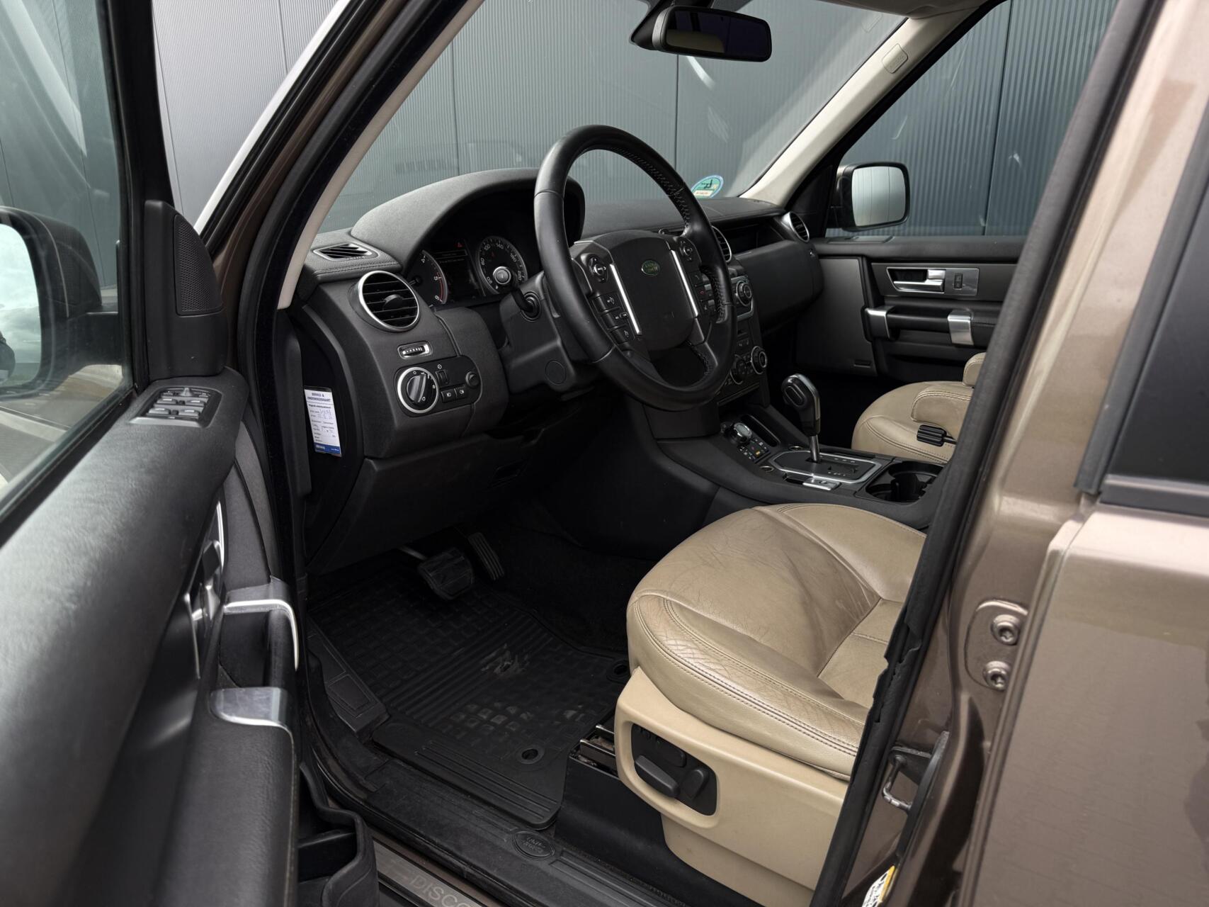 Foto van Land Rover Discovery 4