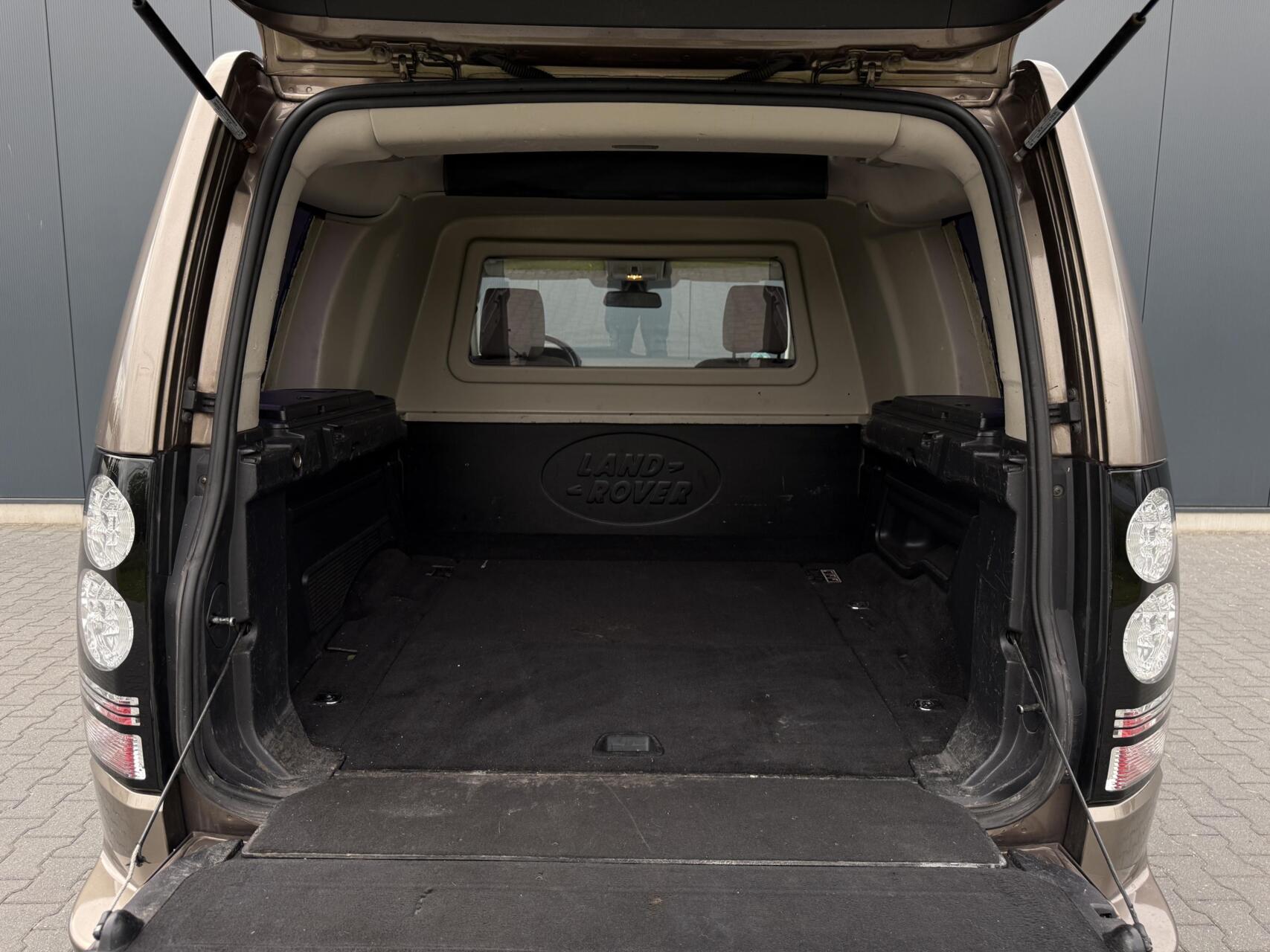 Foto van Land Rover Discovery 4