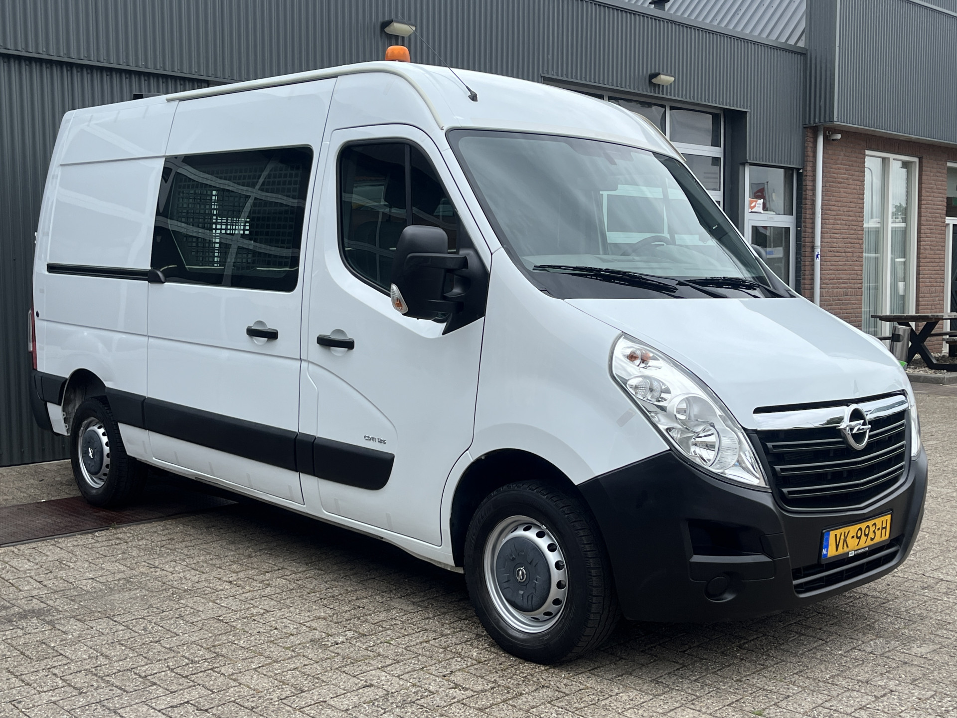Opel Movano 2.3 CDTI L2H2 126pk 2014 - voorkant