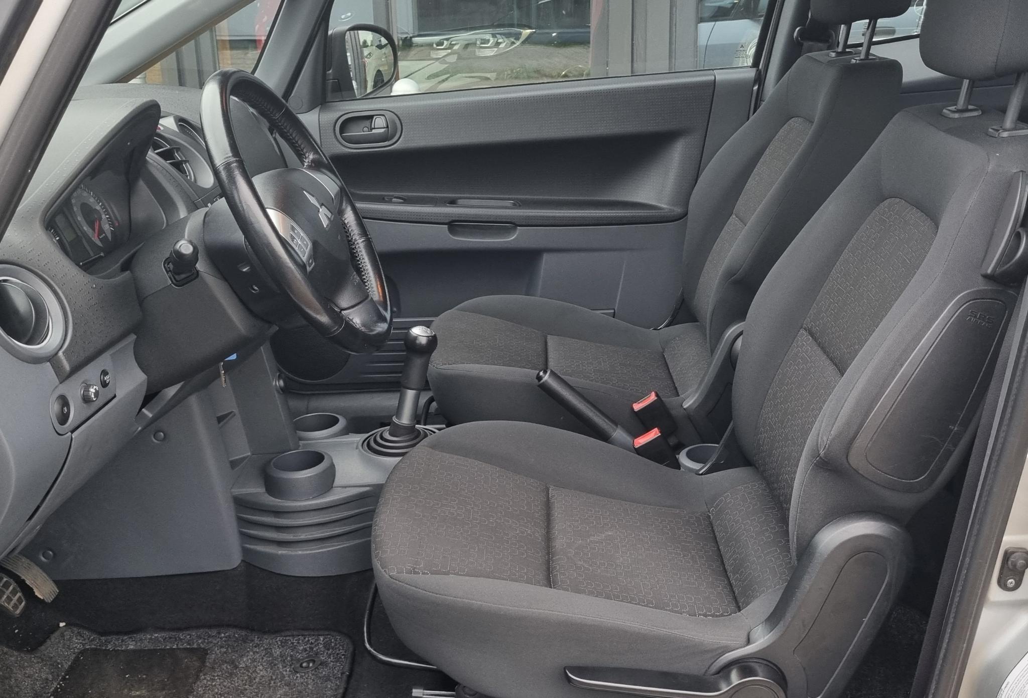 Foto van Mitsubishi Colt