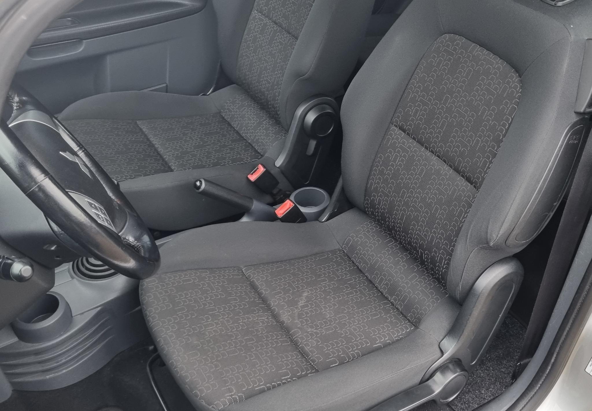Foto van Mitsubishi Colt
