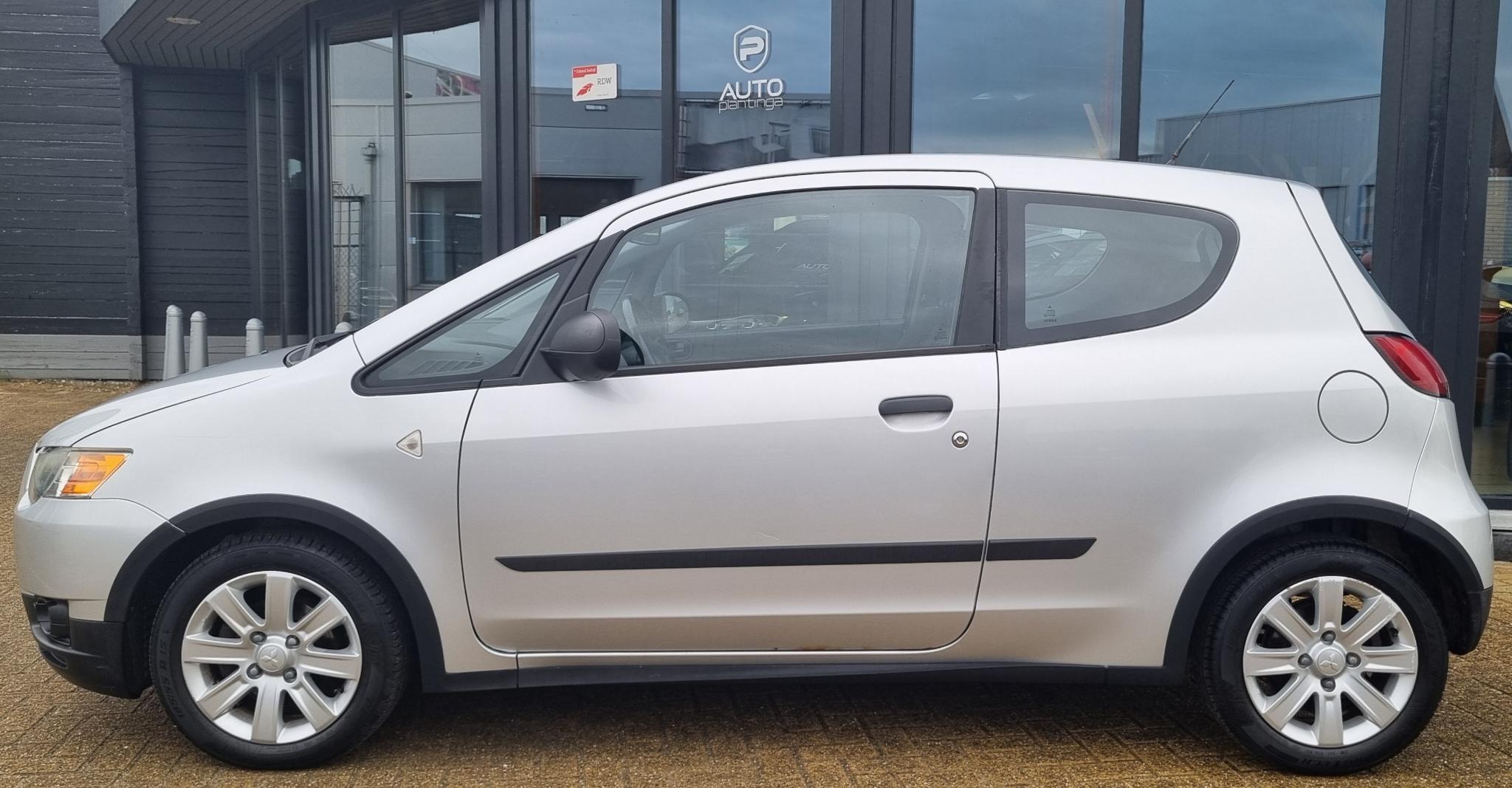 Foto van Mitsubishi Colt