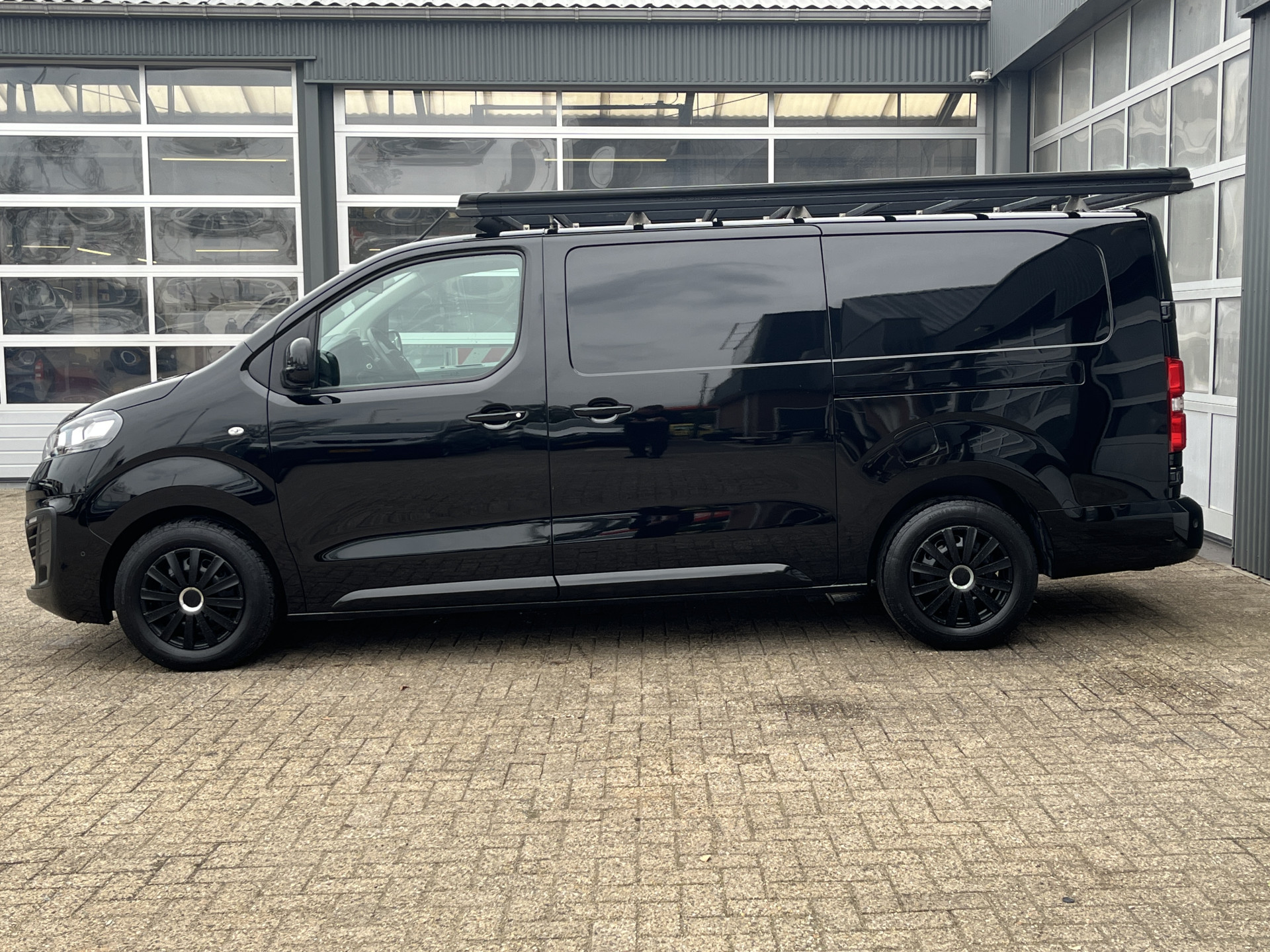 Foto van Opel Vivaro