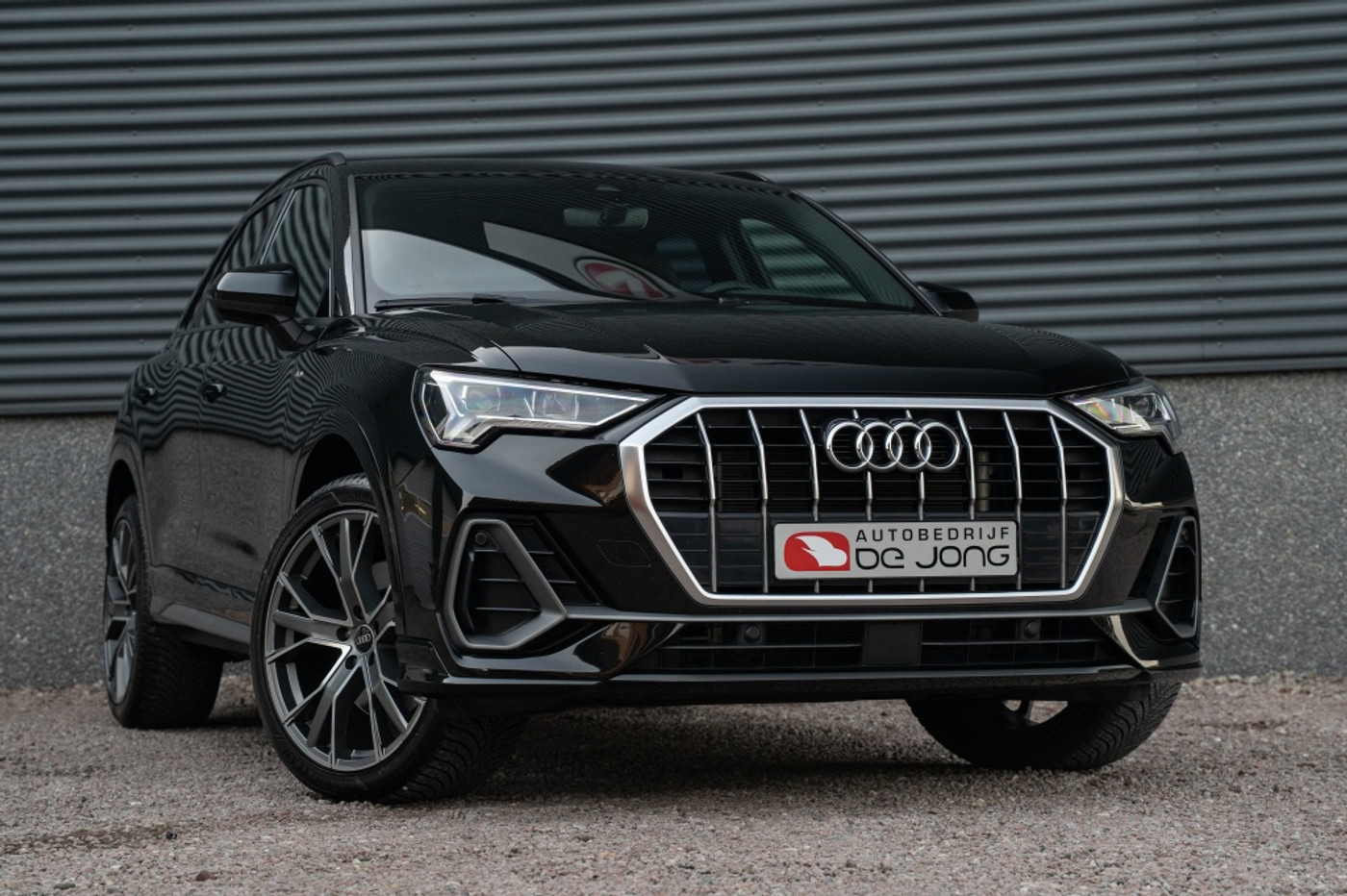 Foto van Audi Q3 E-tron