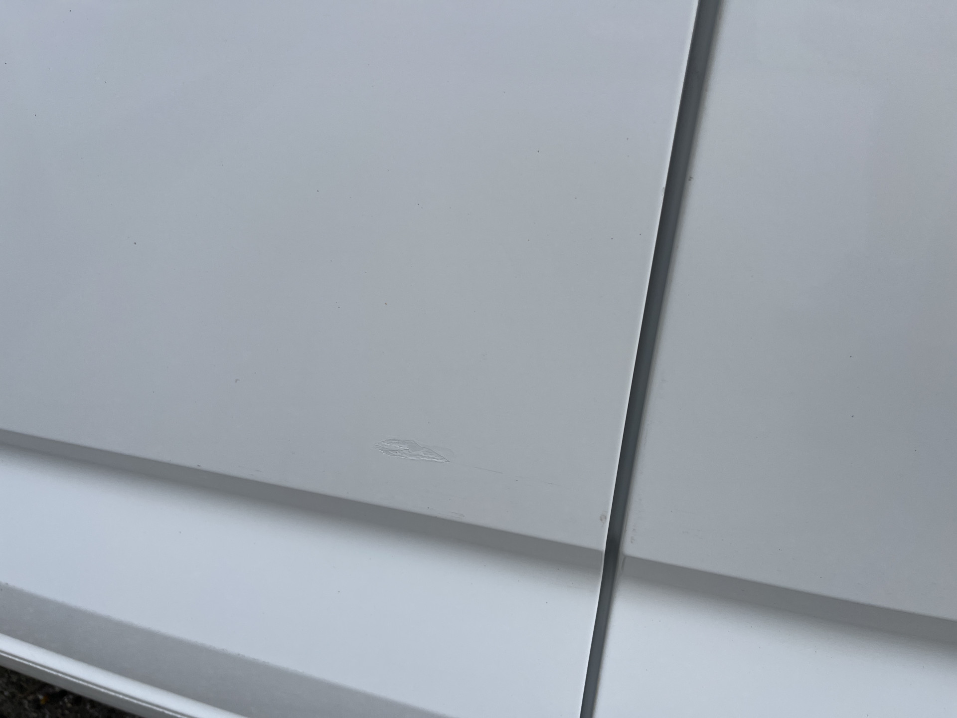Foto van Volkswagen Caddy Modified Partition Wall