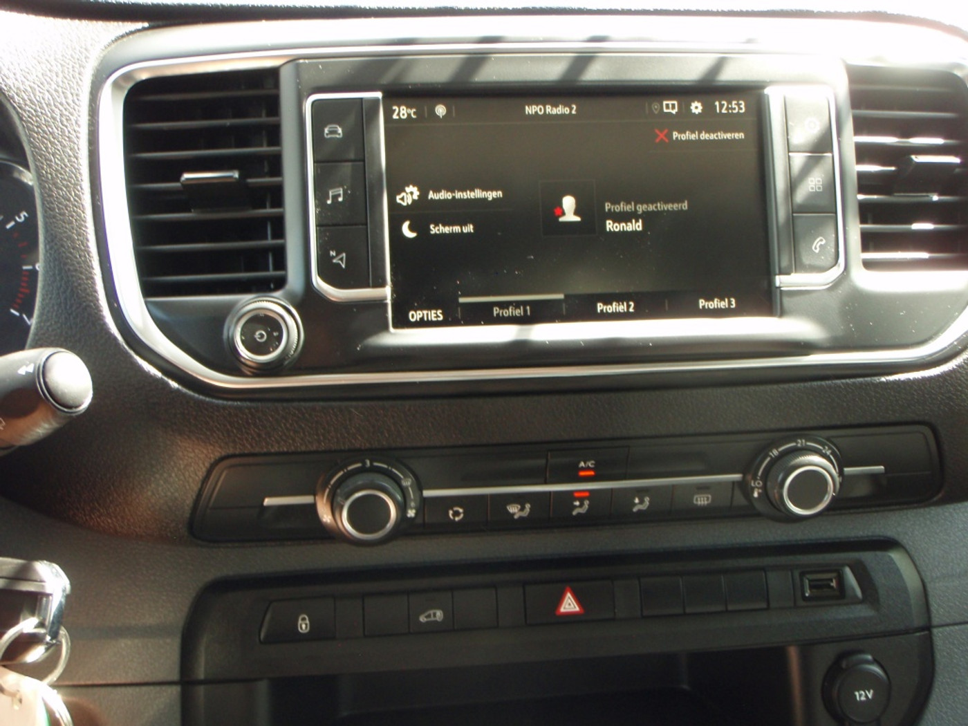 Foto van Opel Vivaro