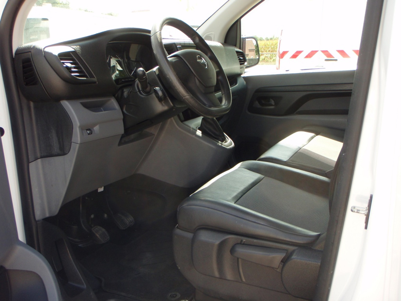 Foto van Opel Vivaro