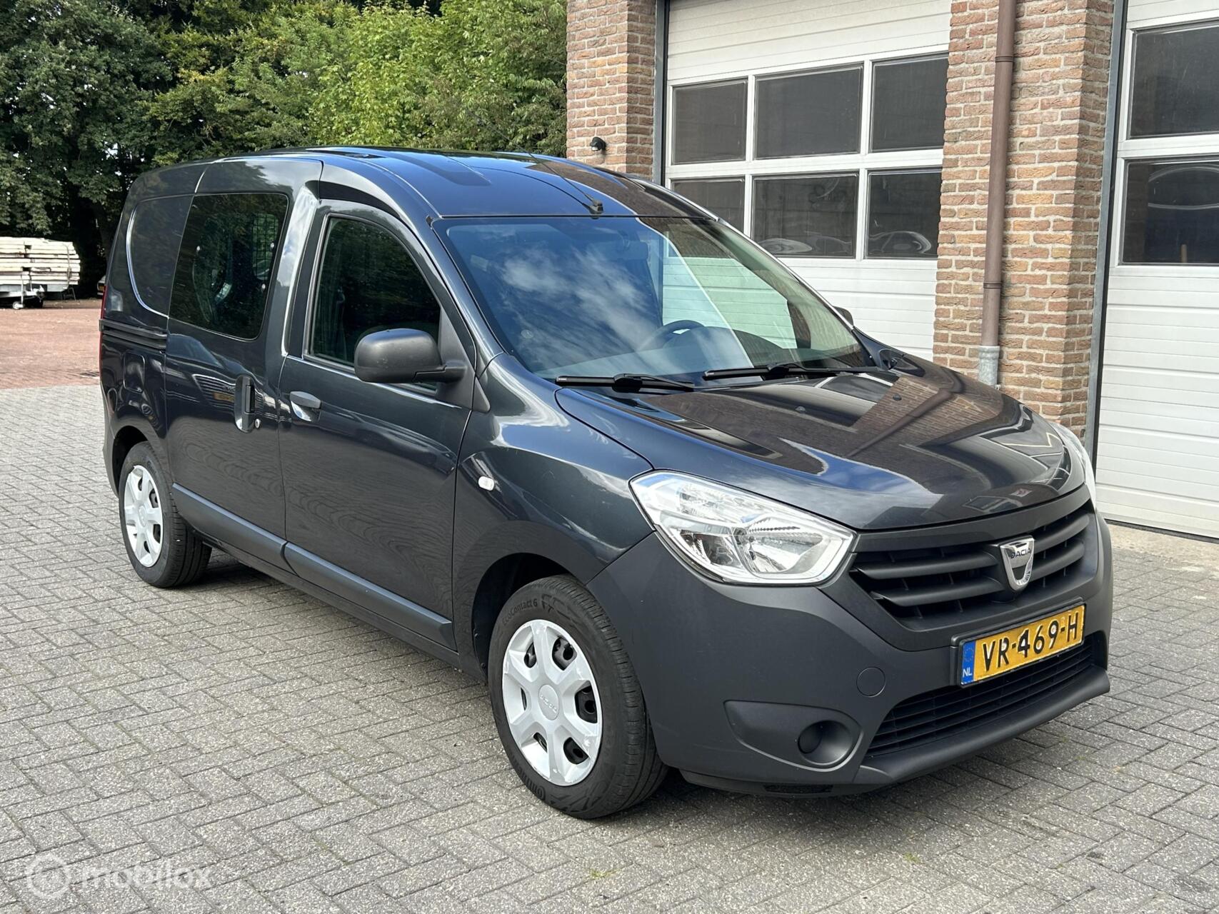 Foto van Dacia Dokker
