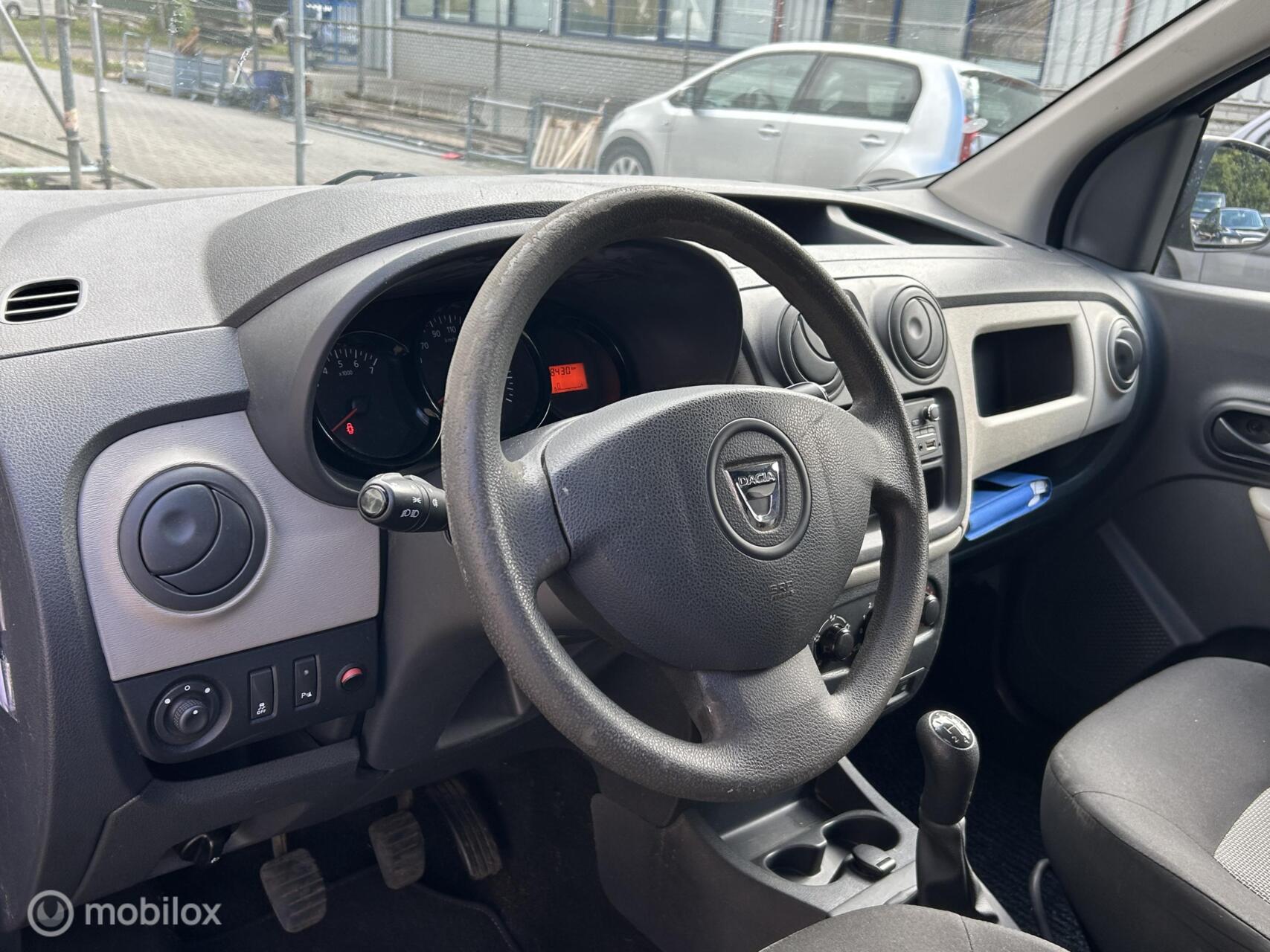 Foto van Dacia Dokker