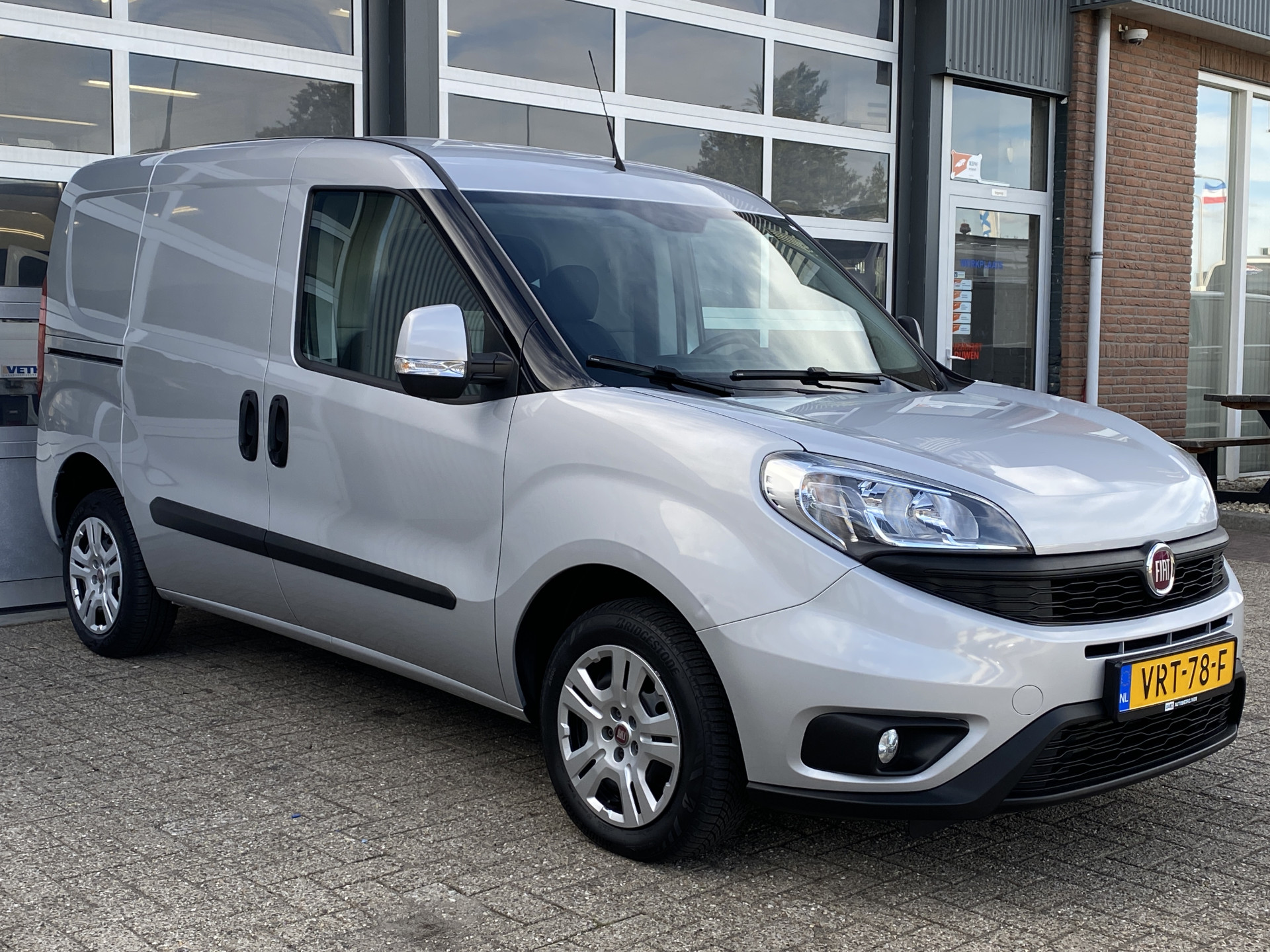 Fiat Fiat Doblo 1.3 MJ L1H1 SX 2016 - voorkant