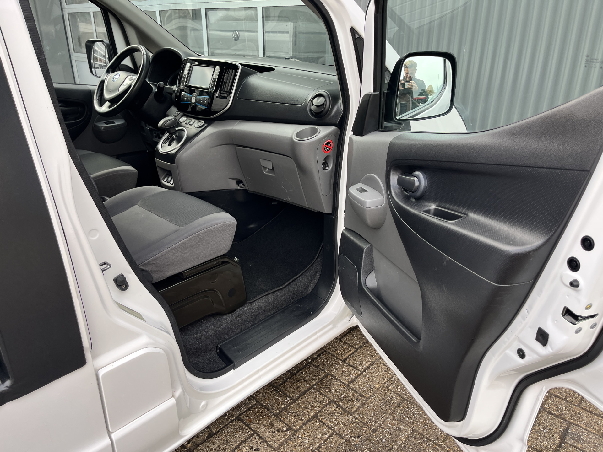 Foto van Nissan E-nv200