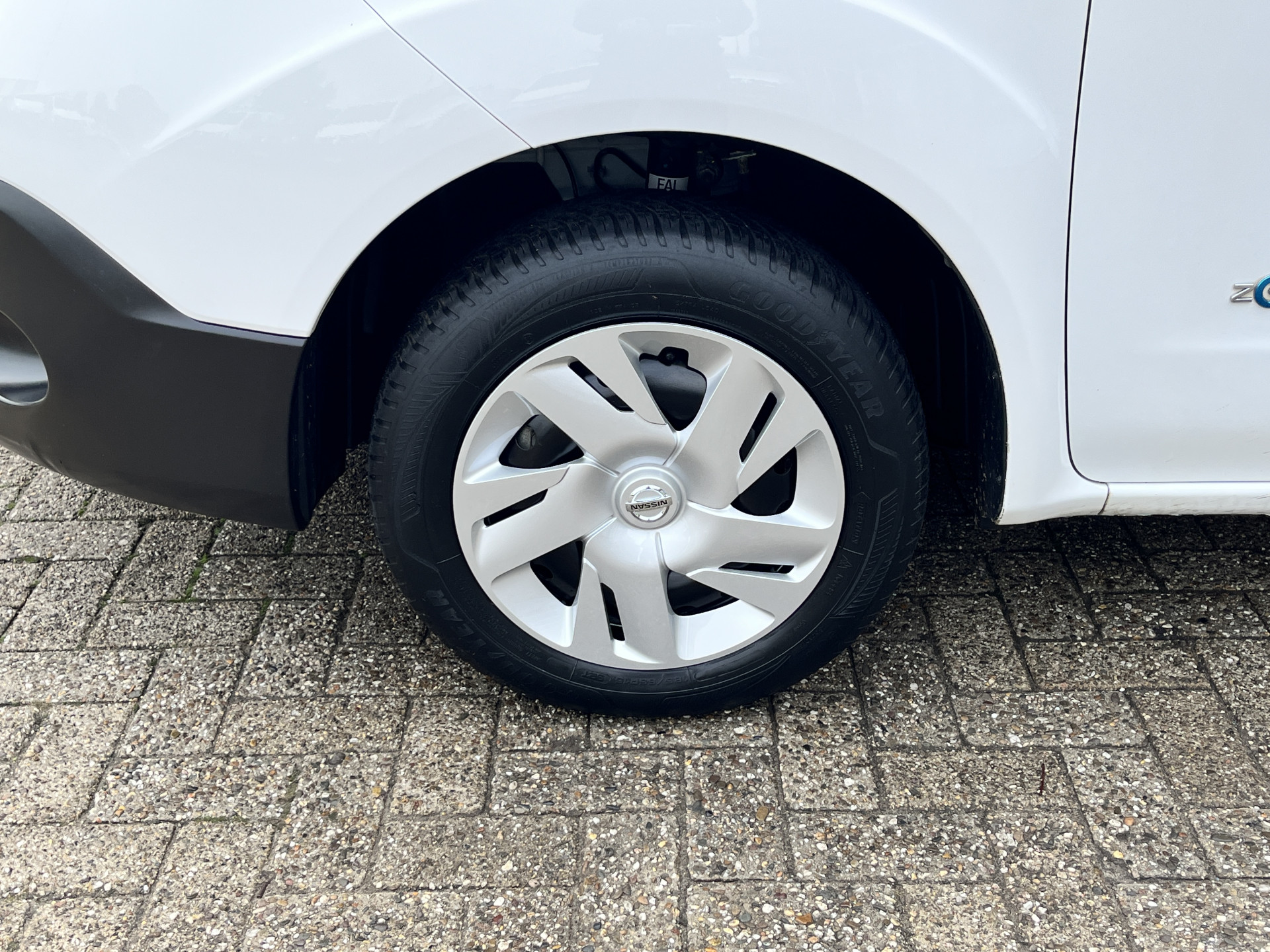 Foto van Nissan E-nv200