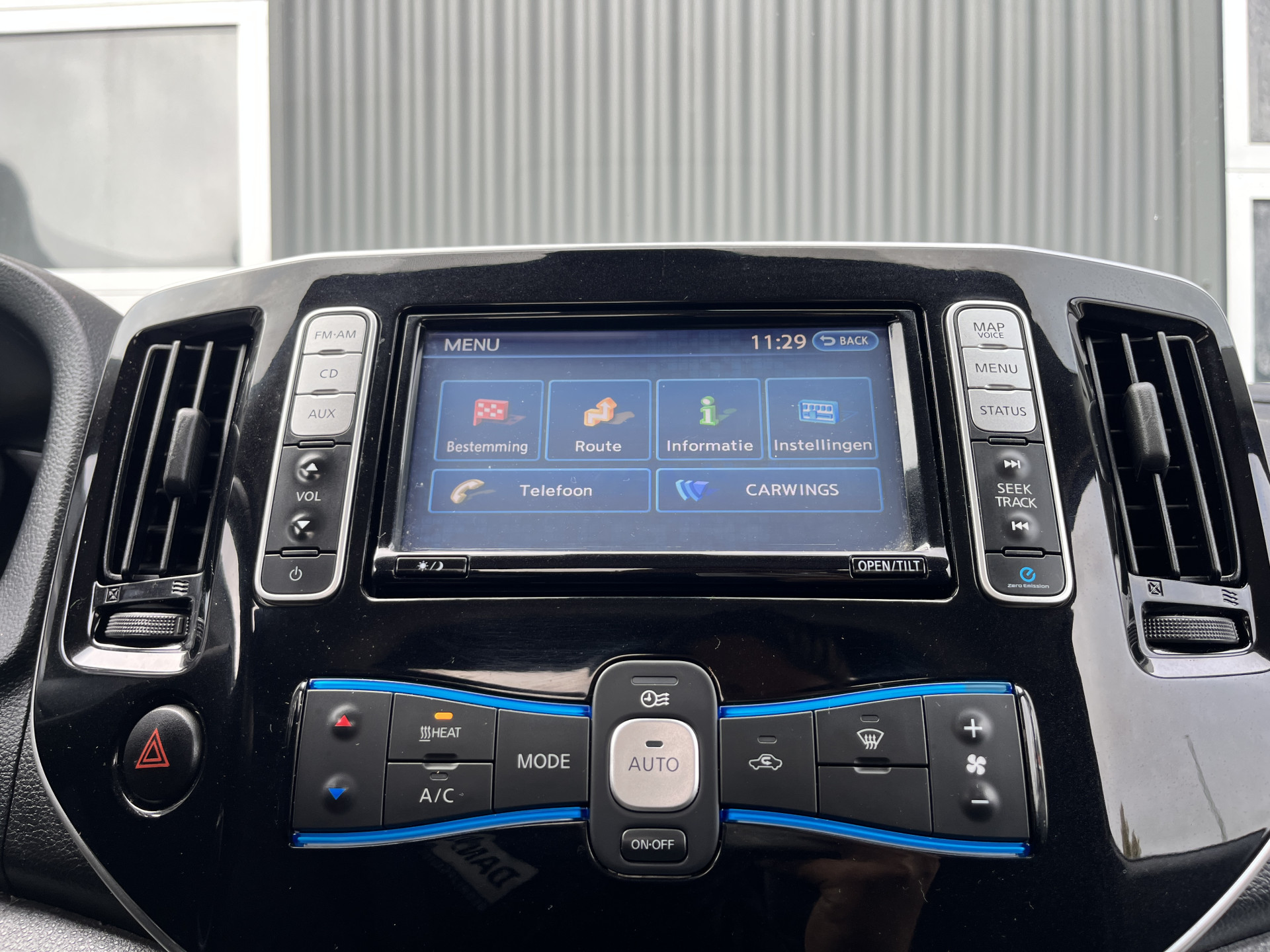 Foto van Nissan E-nv200