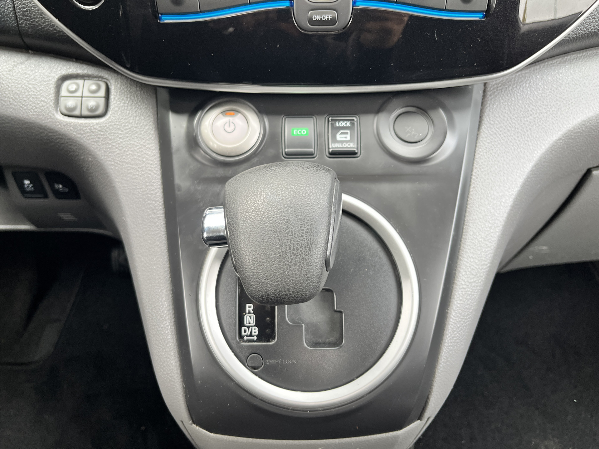 Foto van Nissan E-nv200