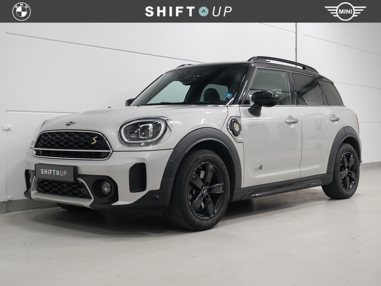 Mini Countryman Cooper Se All4 1.5 Cooper S E ALL4  Panoramadak | Harman Kardon | ACC | Head Up 2022 - voorkant
