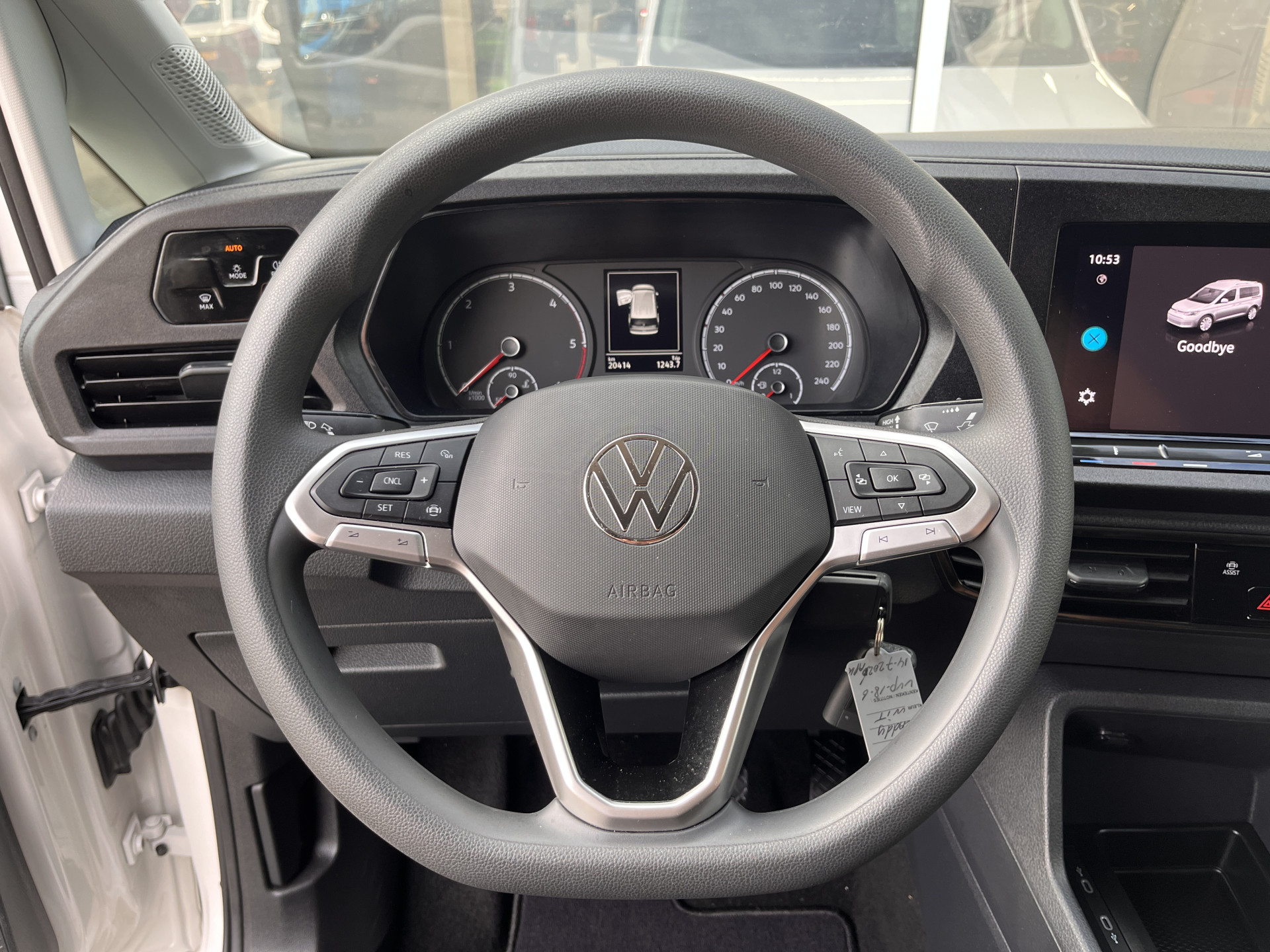 Foto van Volkswagen Caddy Modified Partition Wall