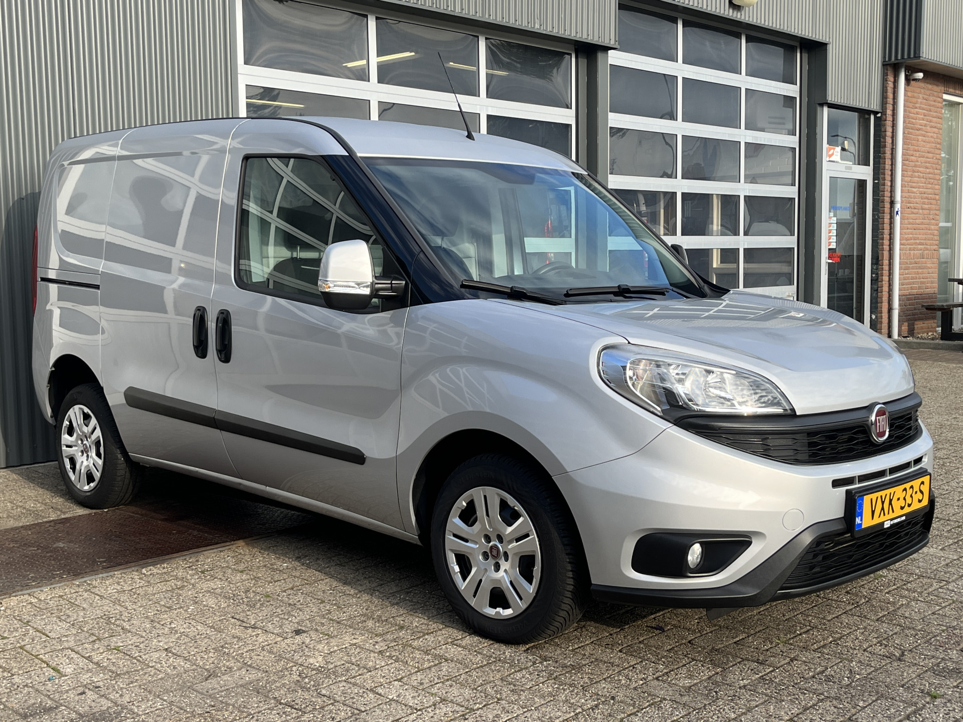 Fiat Fiat Doblo 1.3 MJ L1H1 SX 2016 - voorkant