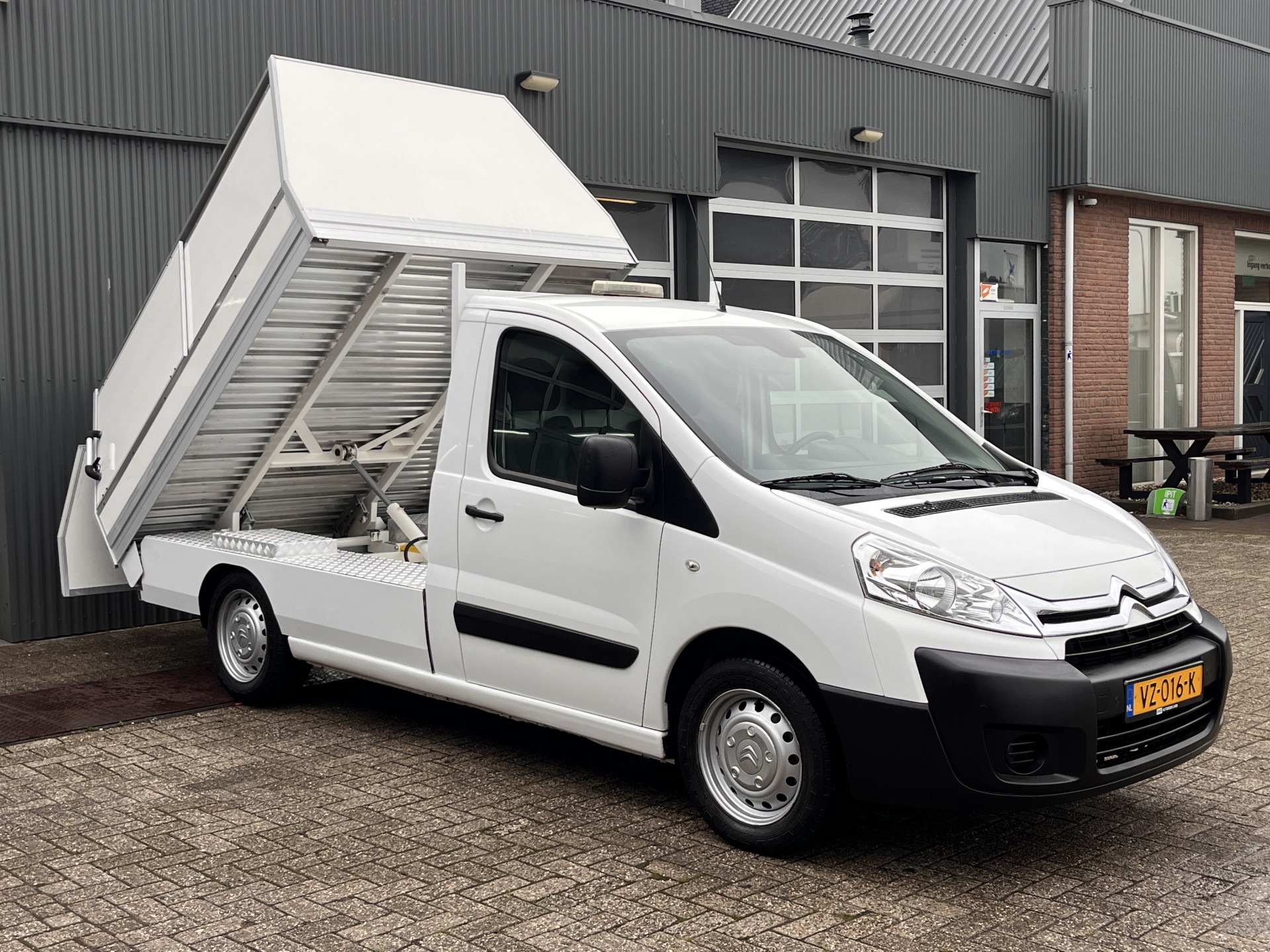 Citroen Jumpy 12 2.0 HDI 2016 - voorkant