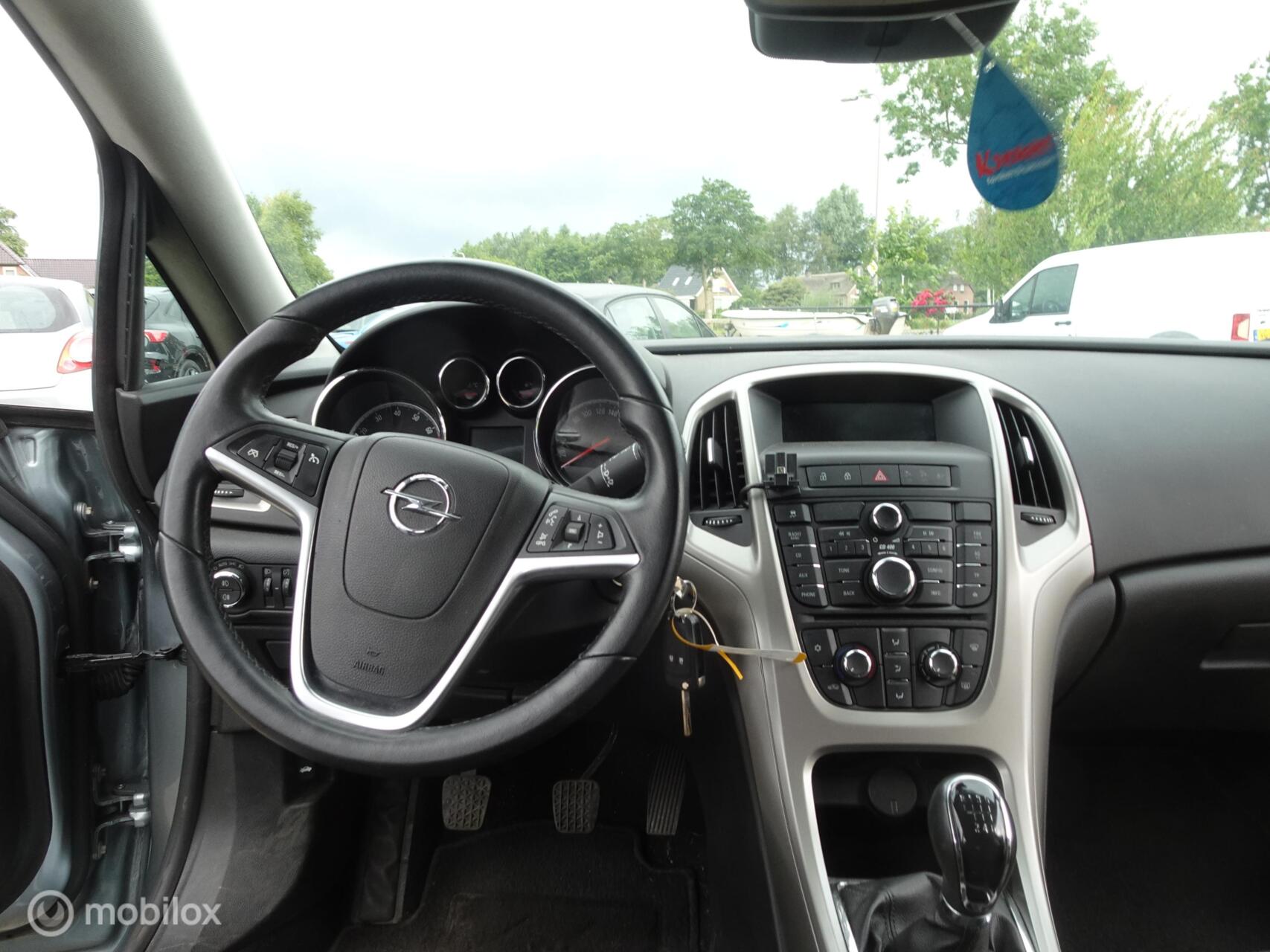 Foto van Opel Astra Sports Tourer