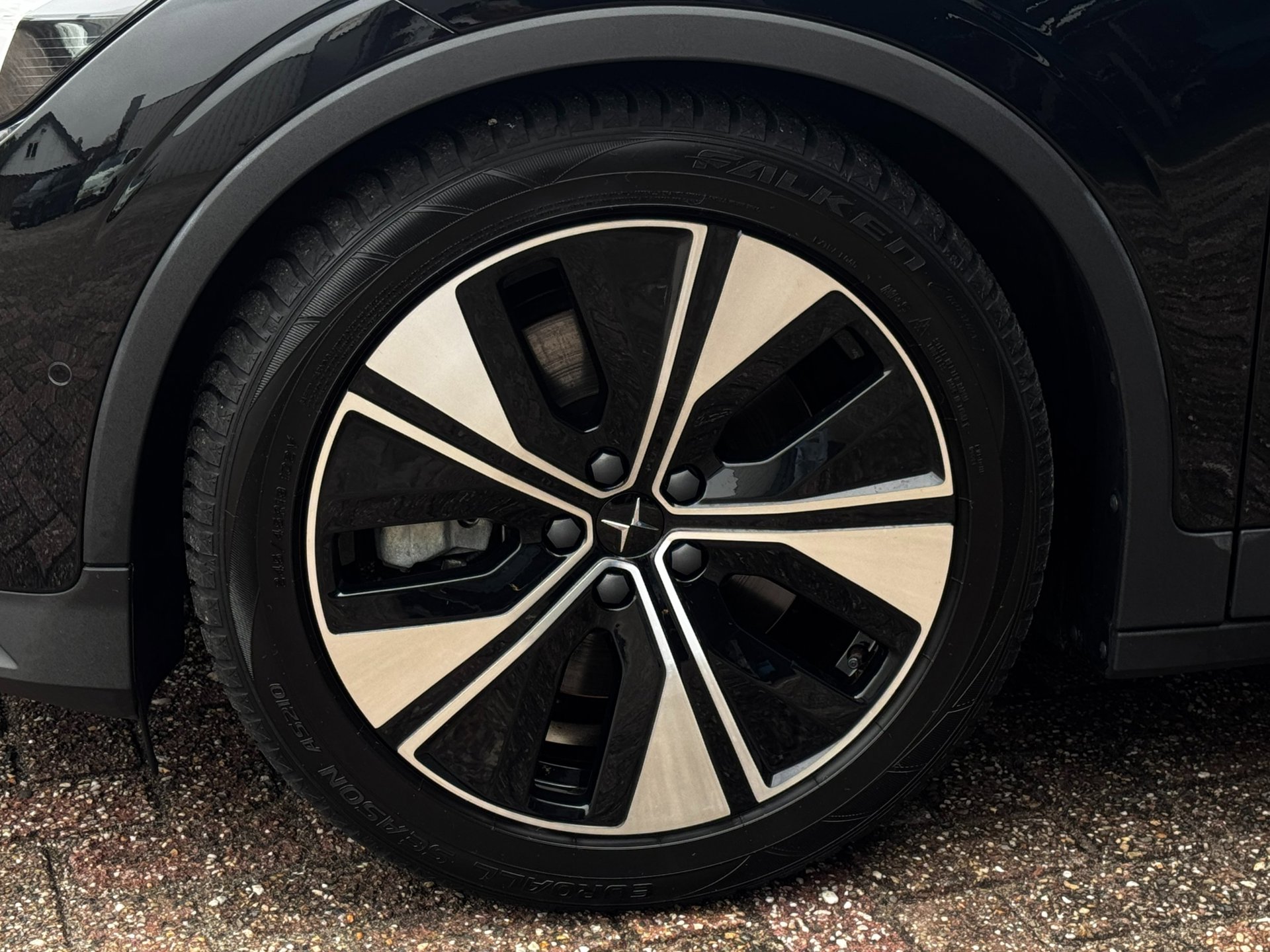 Foto van Polestar Polestar 2