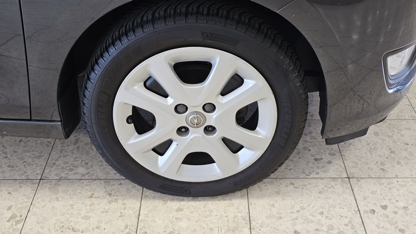 Foto van Opel Karl / Viva