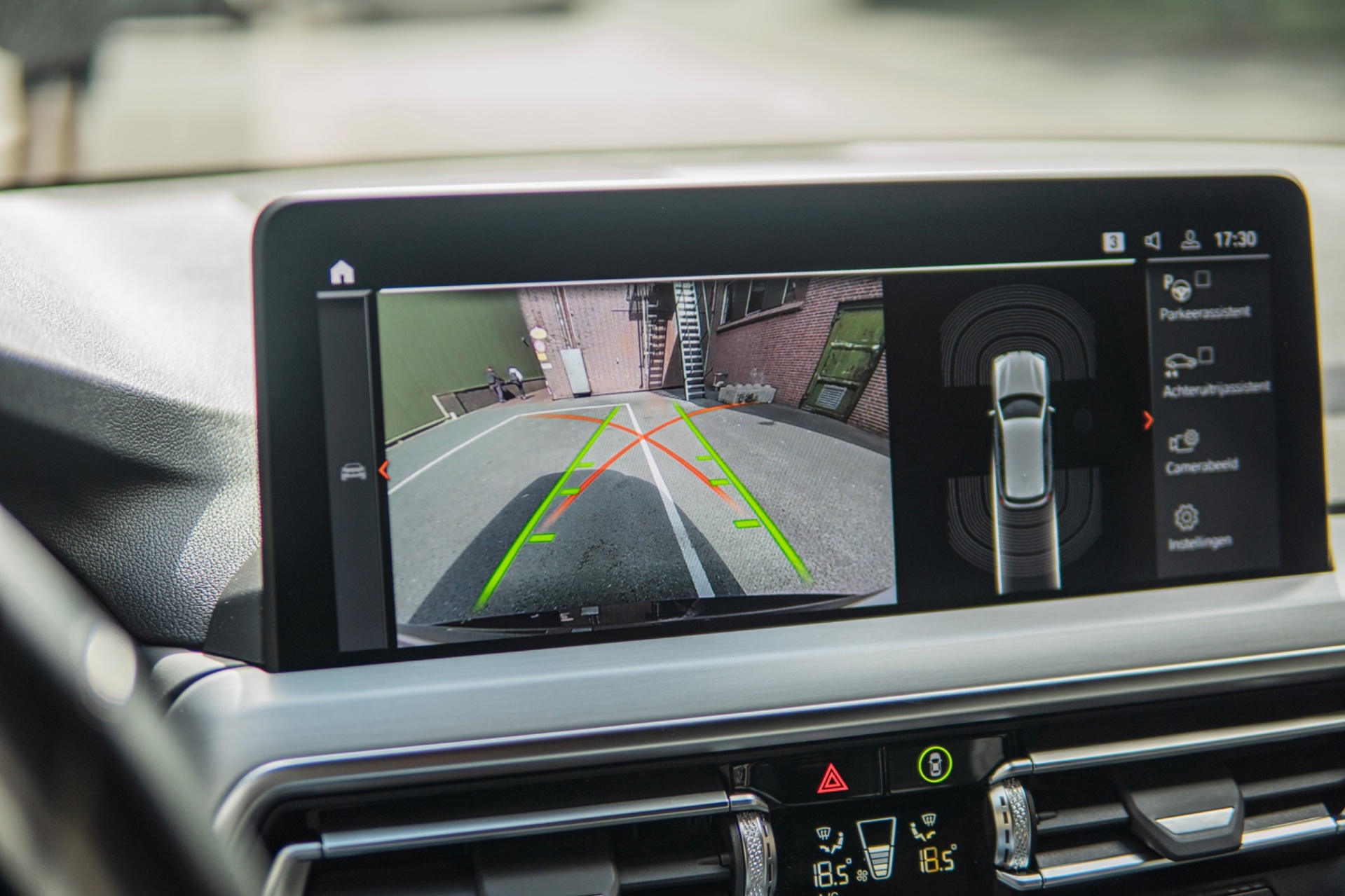 Foto van BMW X3 Xdrive20i