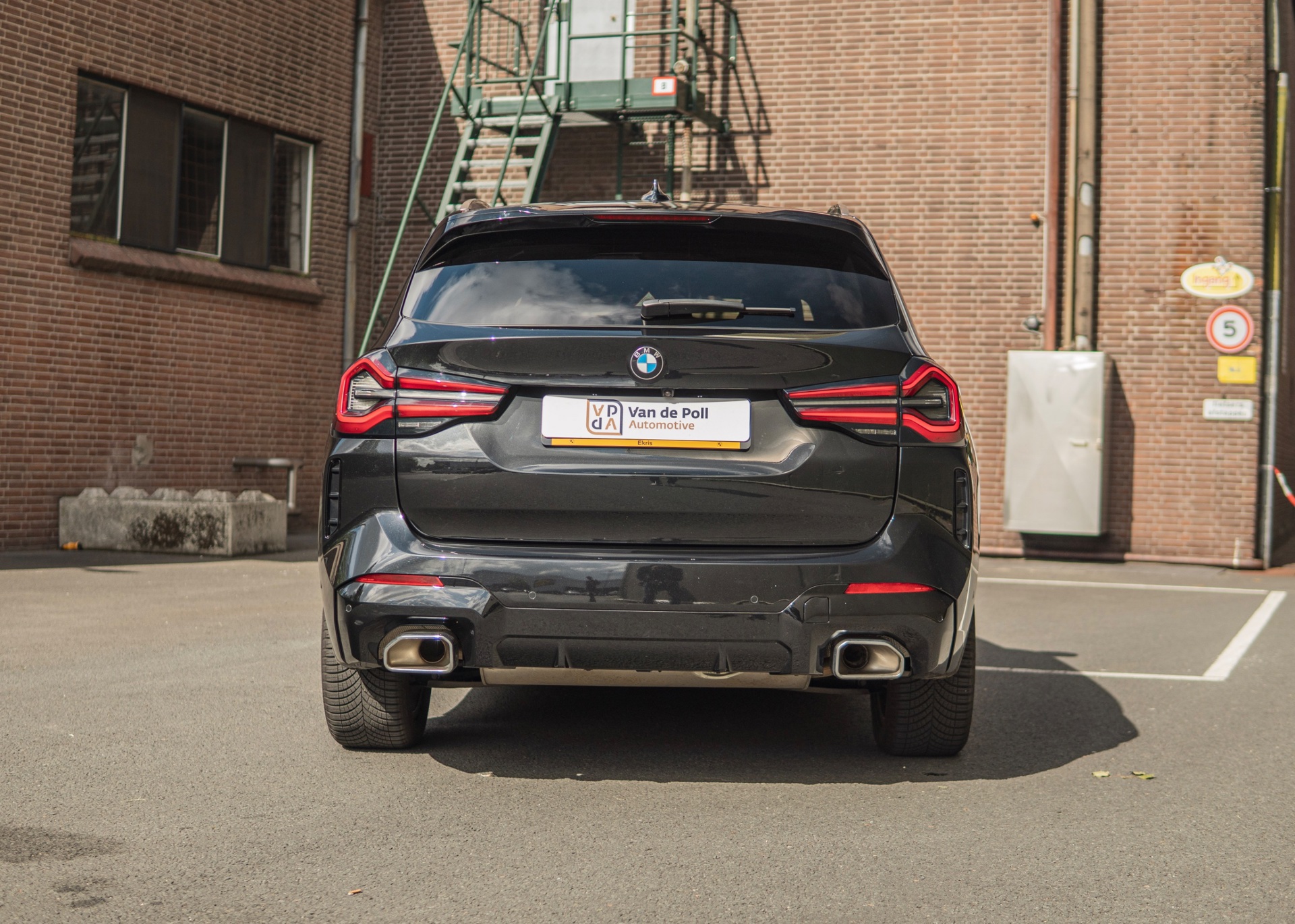 Foto van BMW X3 Xdrive20i