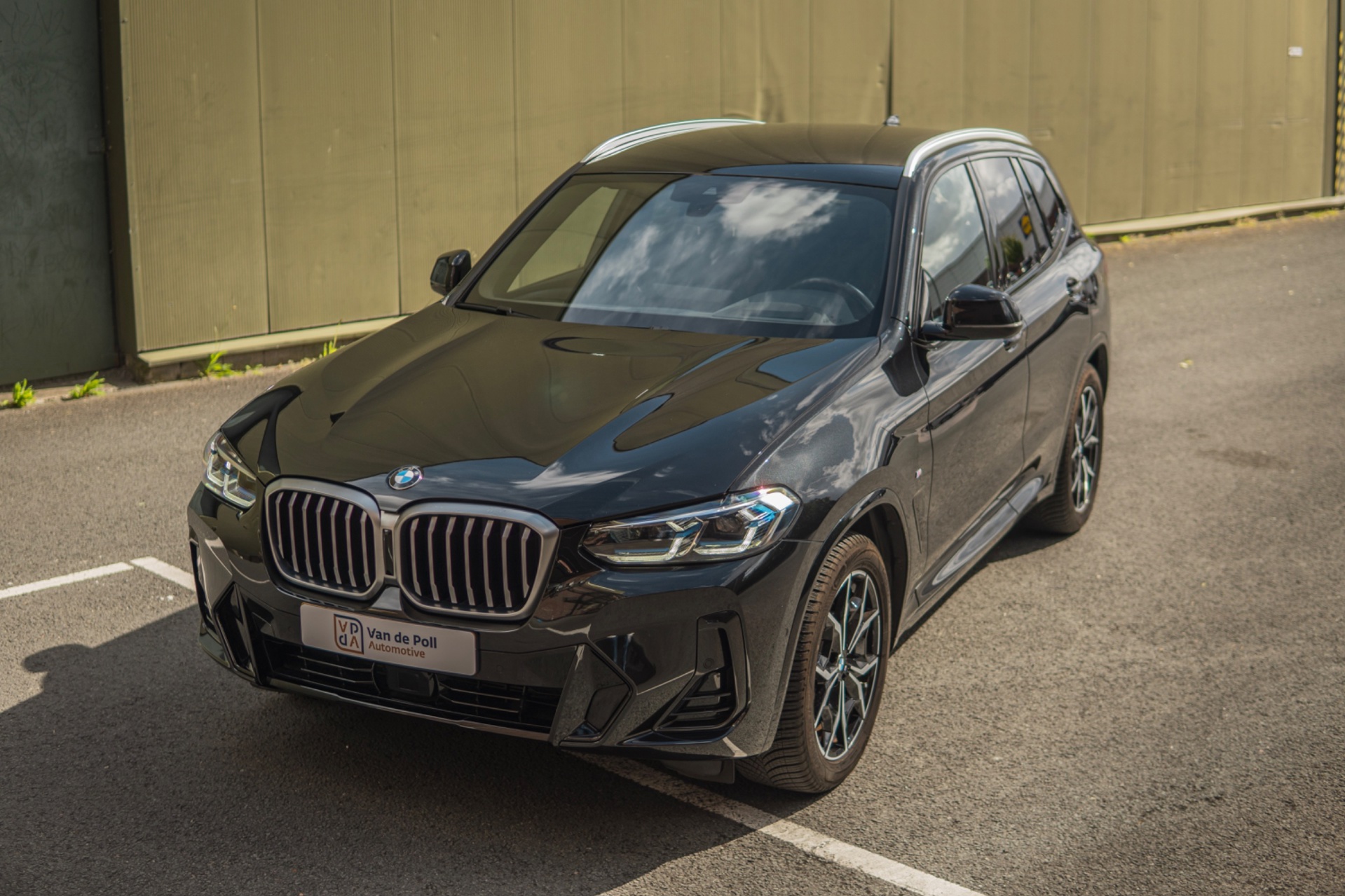 Foto van BMW X3 Xdrive20i