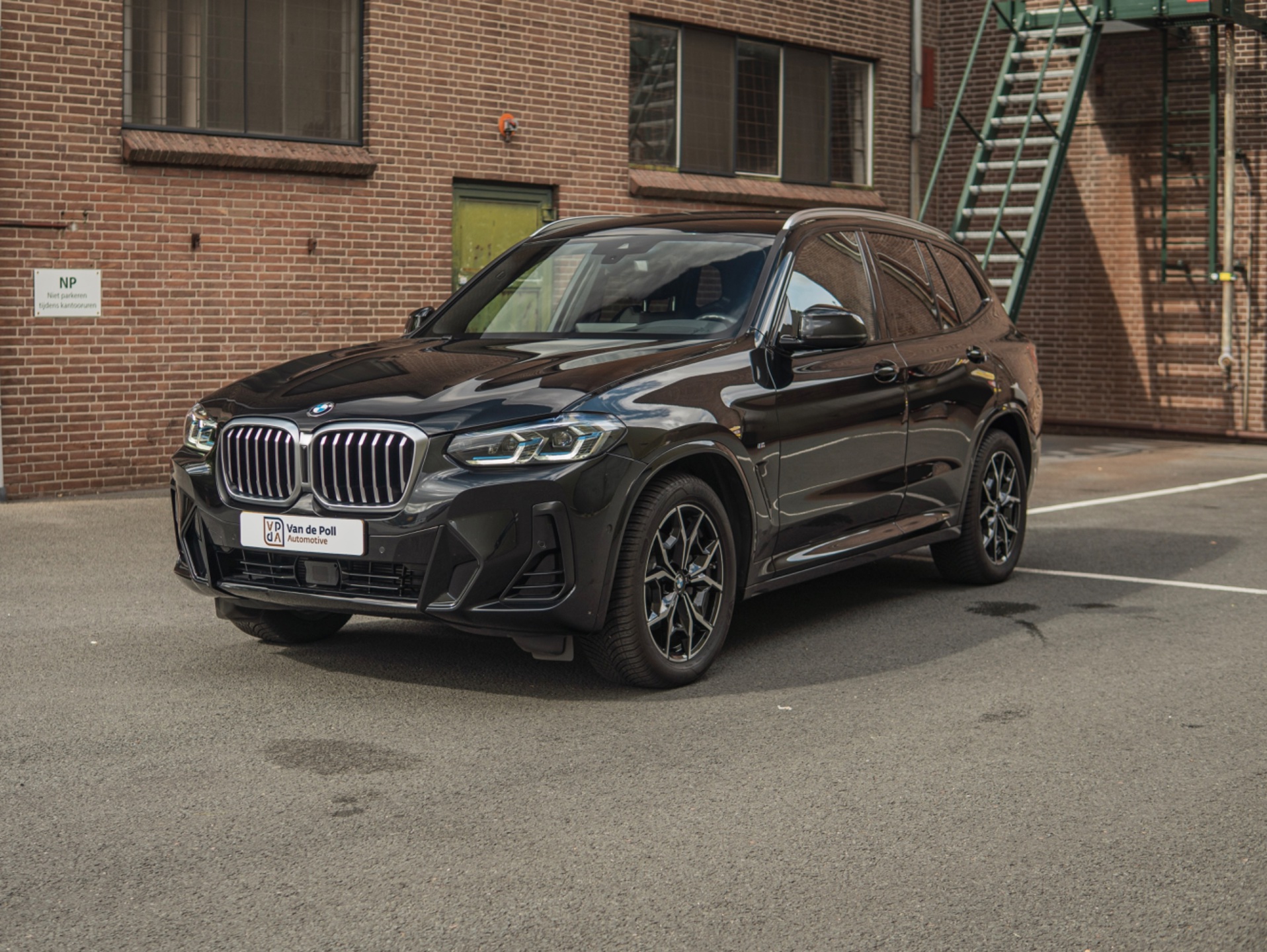 Foto van BMW X3 Xdrive20i