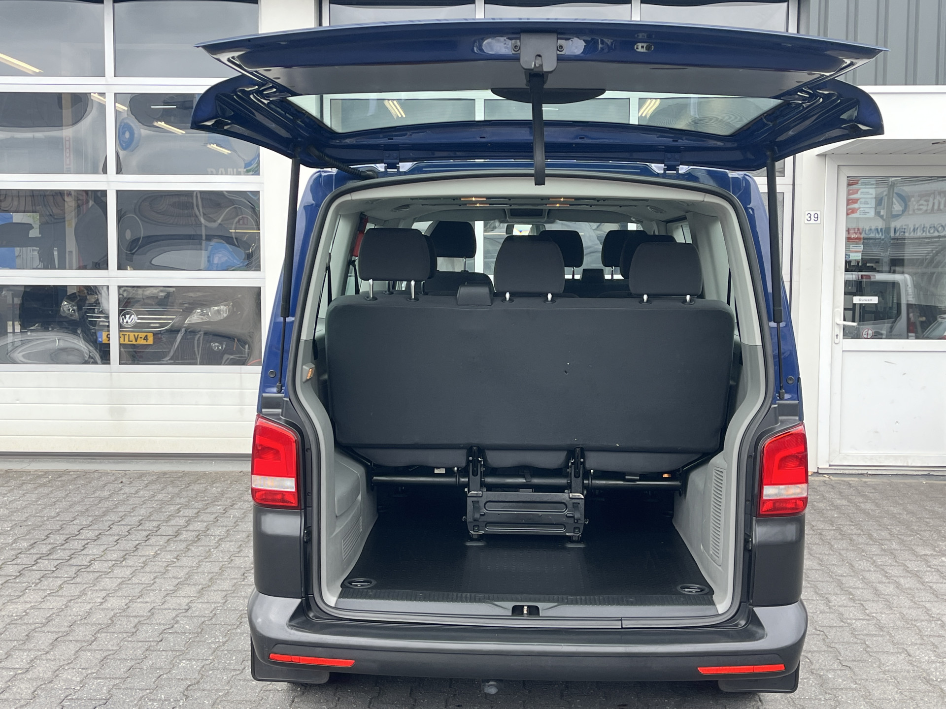 Foto van Volkswagen Transporter Kombi