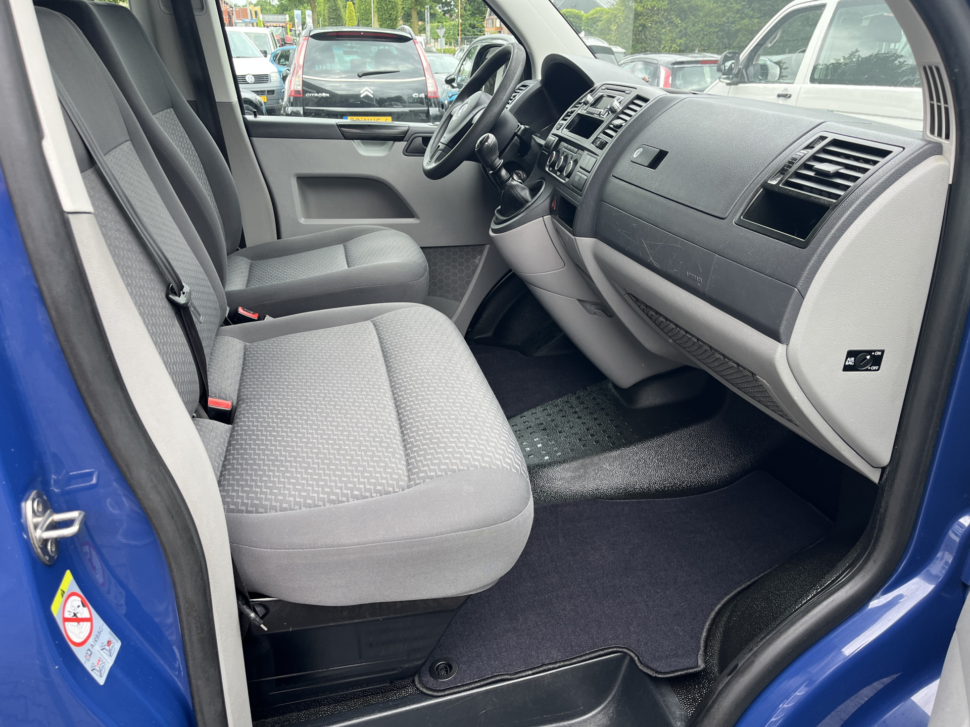 Foto van Volkswagen Transporter Kombi