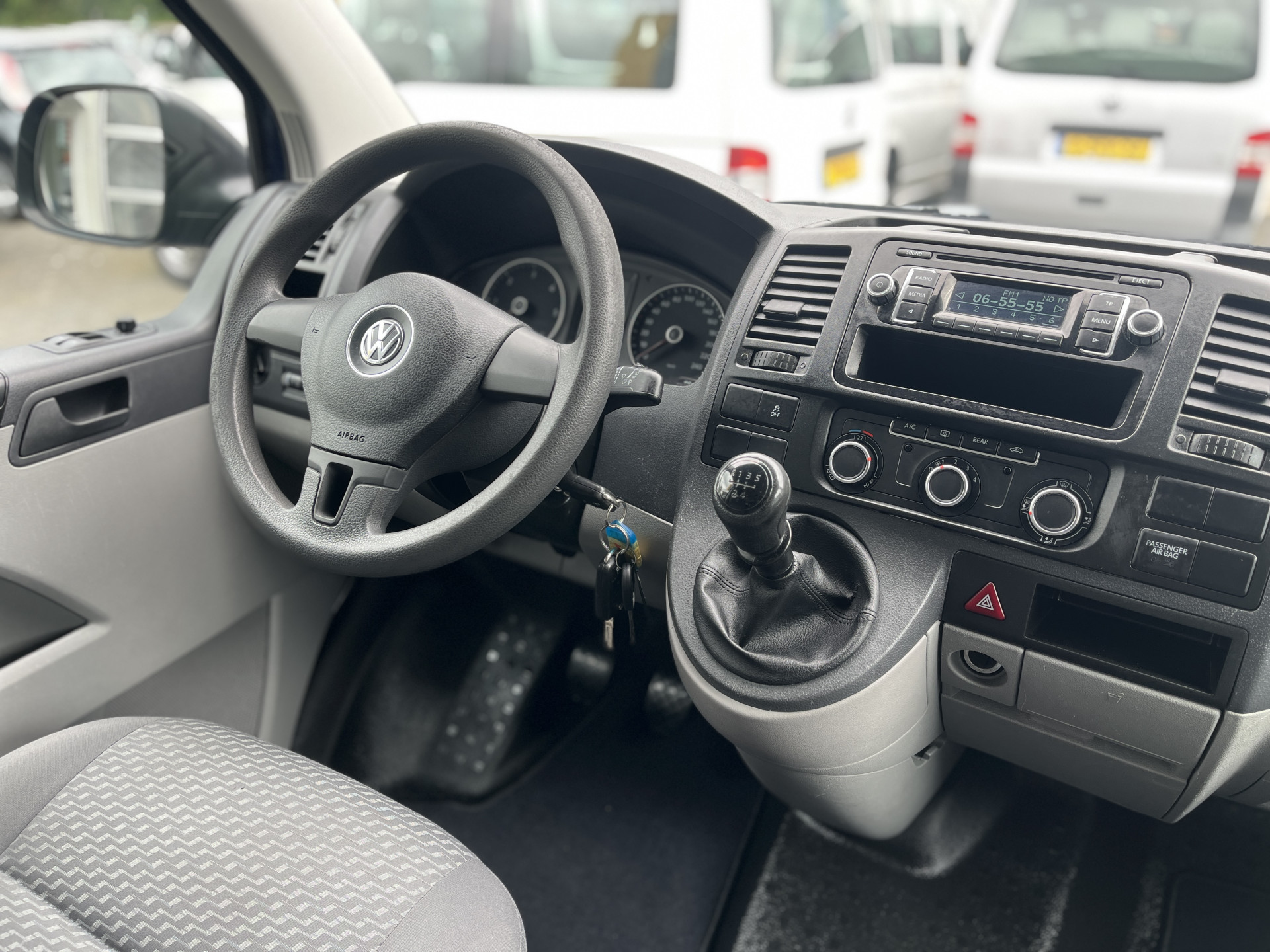 Foto van Volkswagen Transporter Kombi