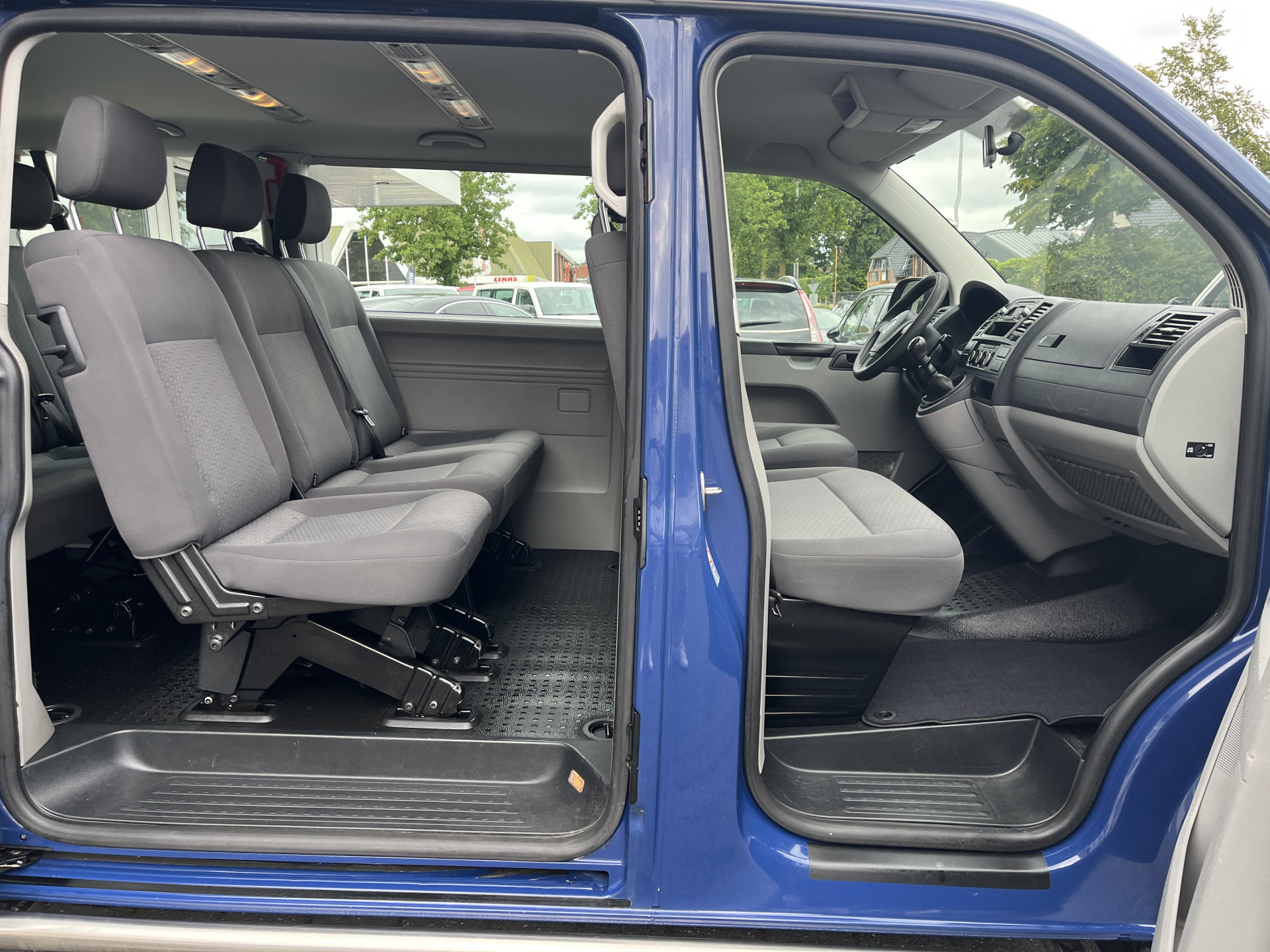 Foto van Volkswagen Transporter Kombi