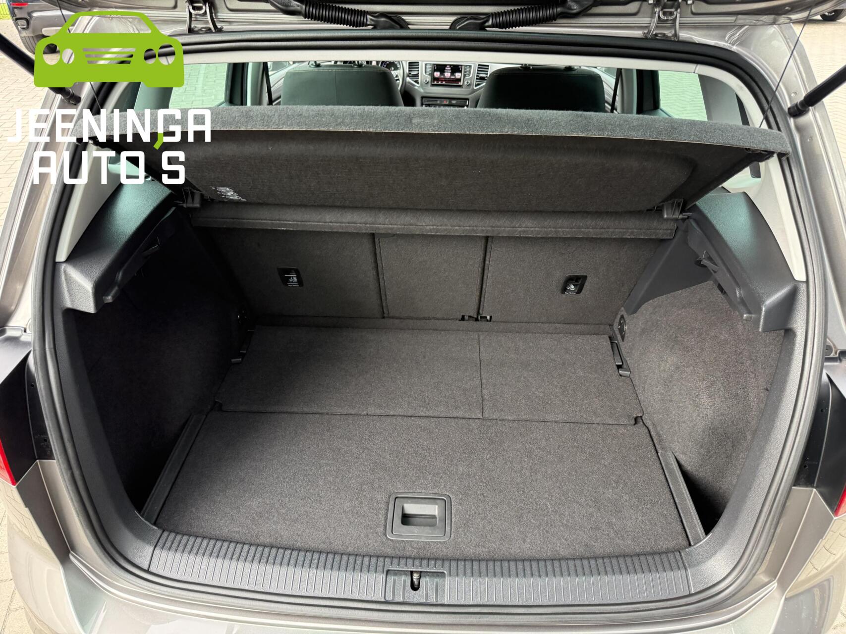 Foto van Volkswagen Golf Sportsvan