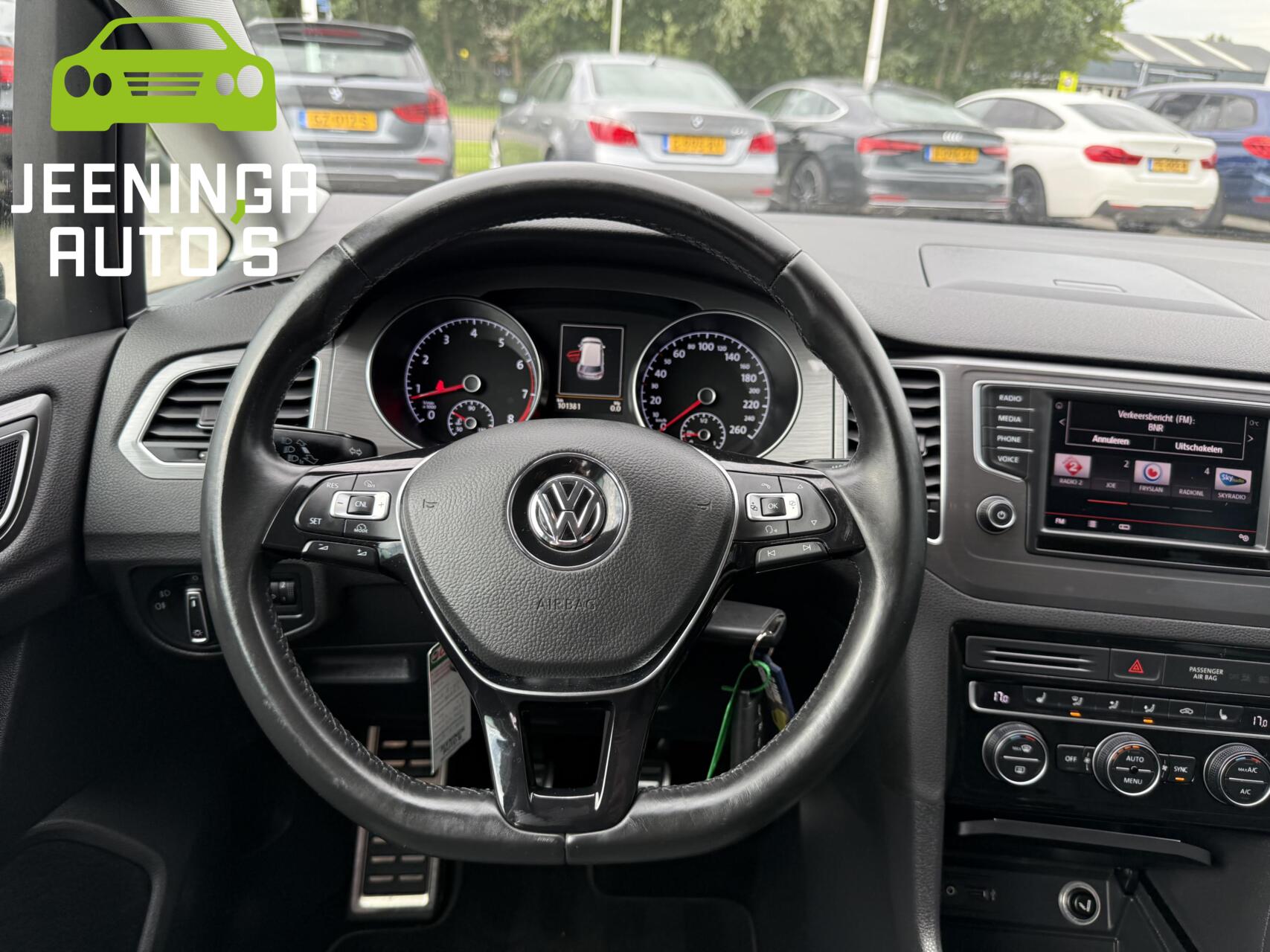 Foto van Volkswagen Golf Sportsvan