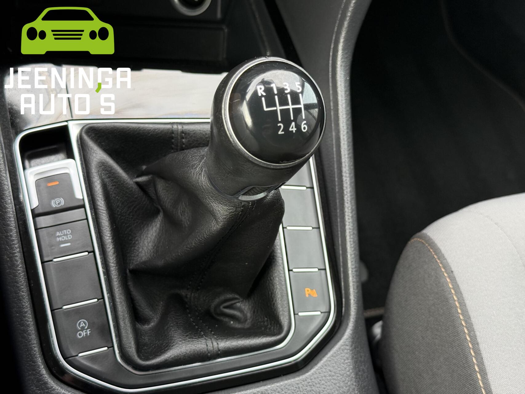 Foto van Volkswagen Golf Sportsvan