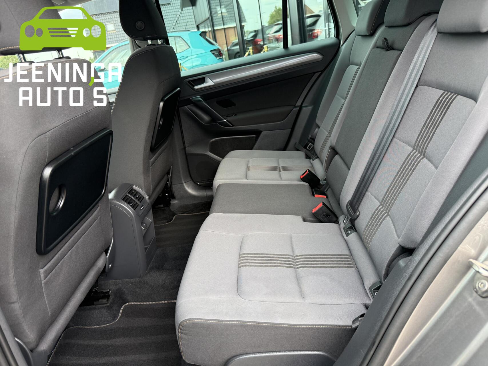 Foto van Volkswagen Golf Sportsvan