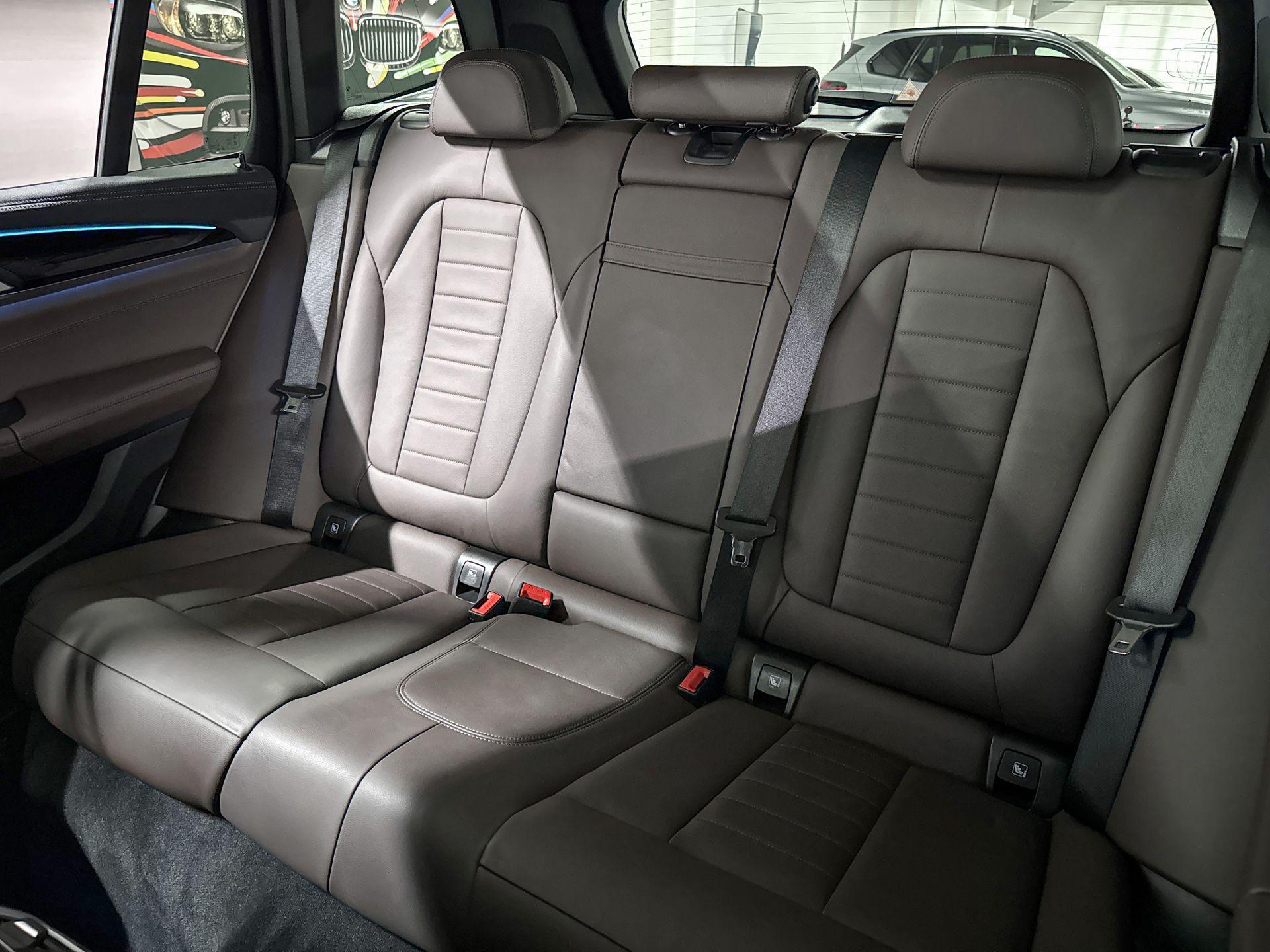 Foto van BMW Ix3