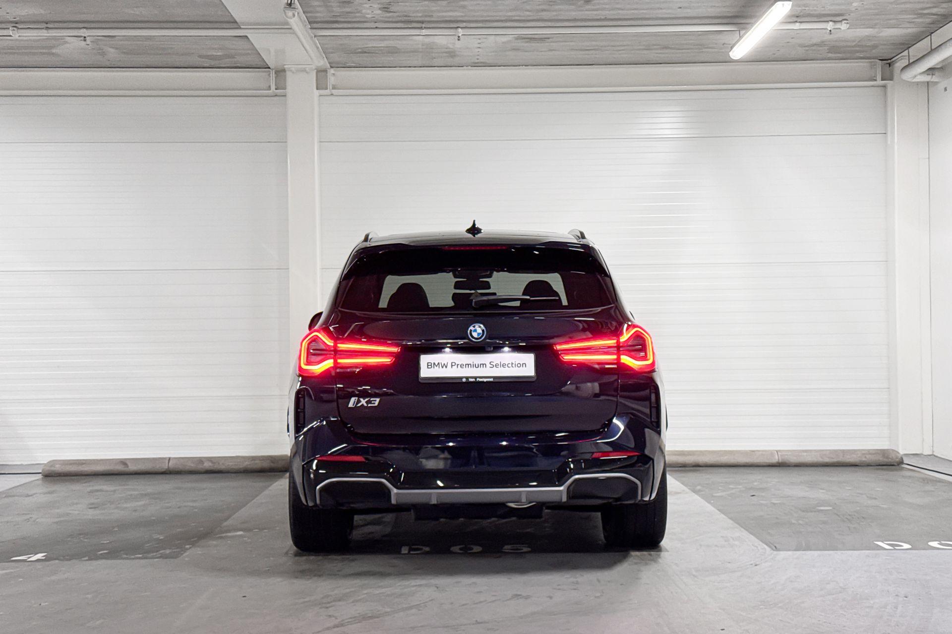 Foto van BMW Ix3