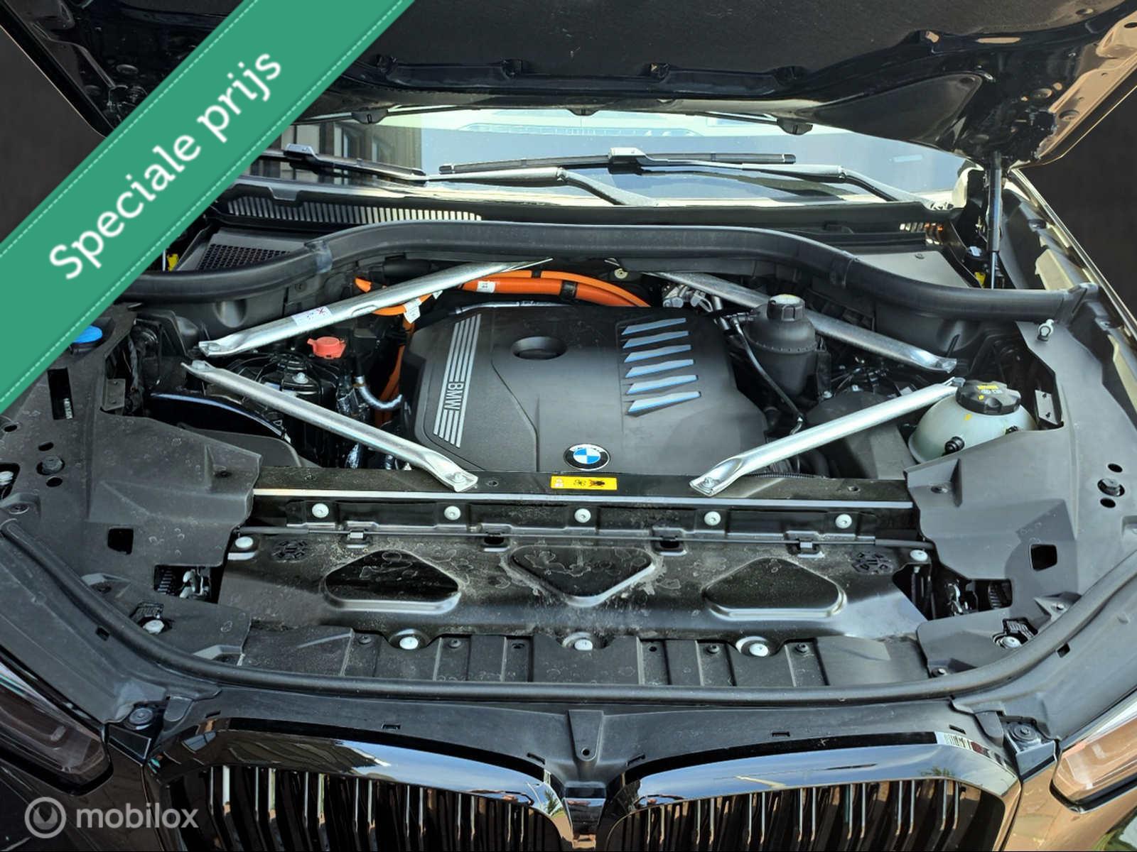 Foto van BMW X5 Xdrive45e