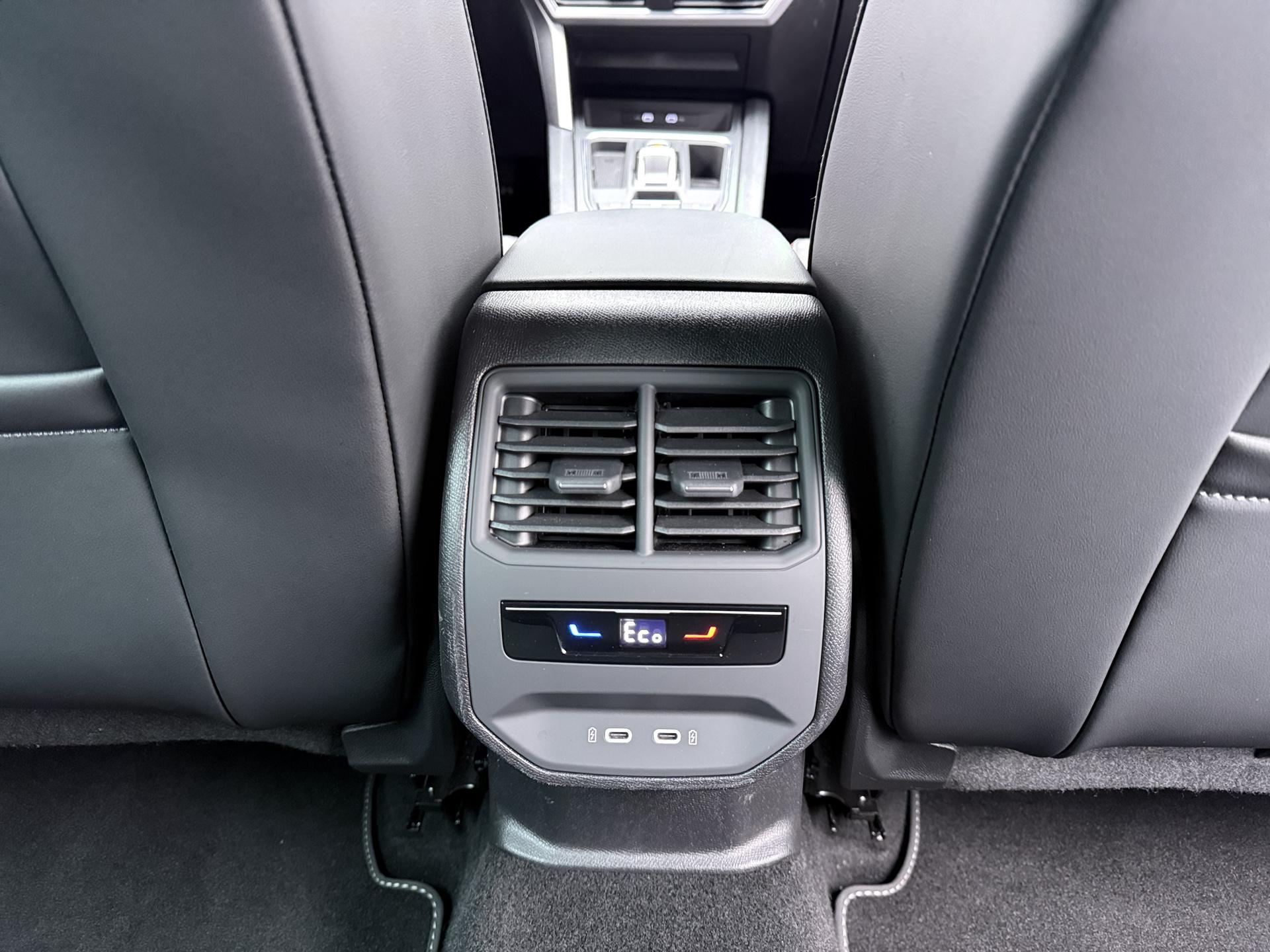 Foto van Seat Seat Leon SP E-hybrid150