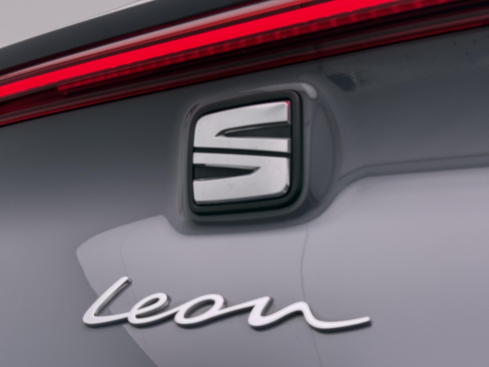 Foto van Seat Seat Leon SP E-hybrid150